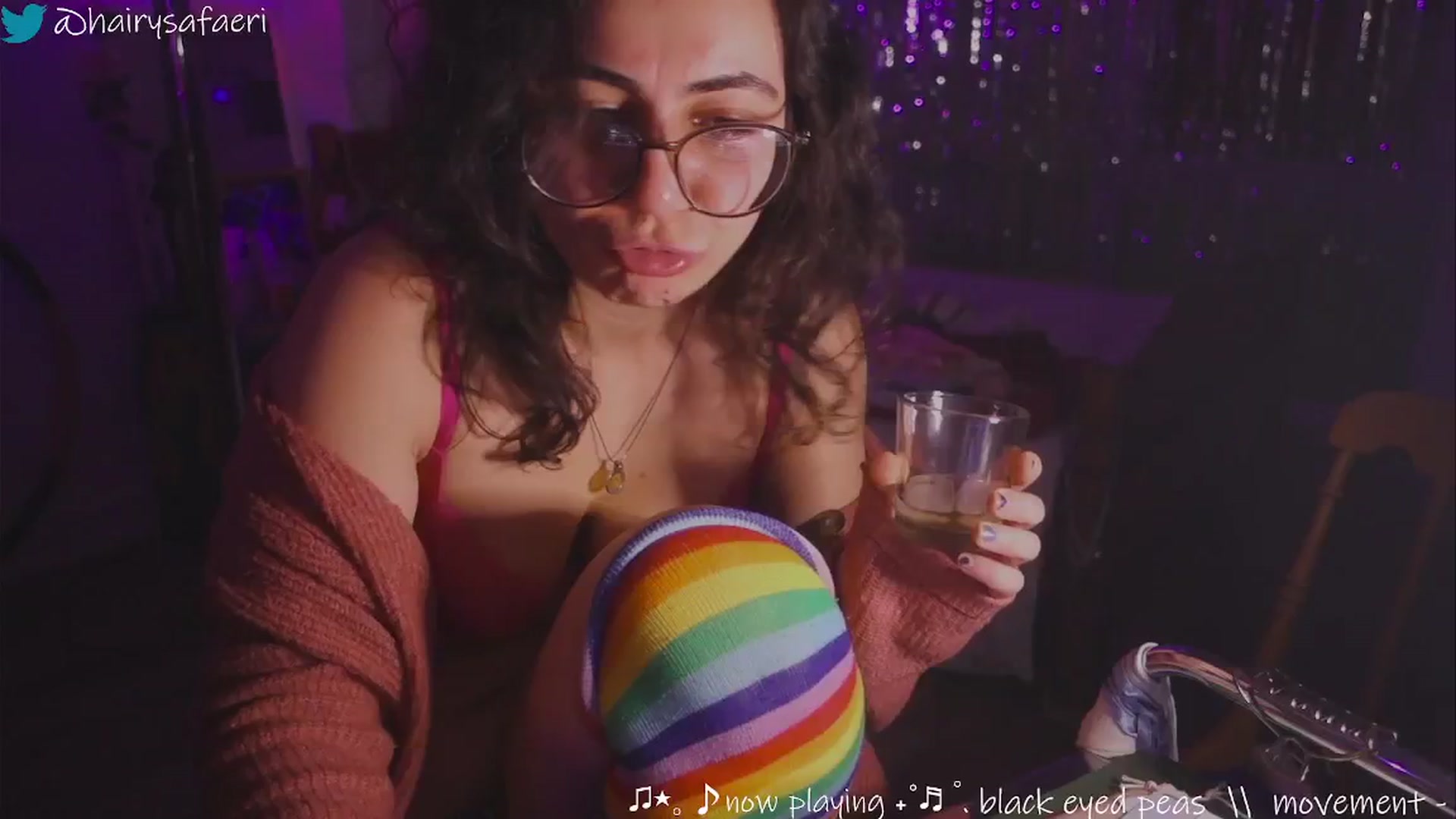 Gallery image thumbnail from HairySafaeri's myfreecams stream on, 02/01/2025, 24:47 image 15 of 20