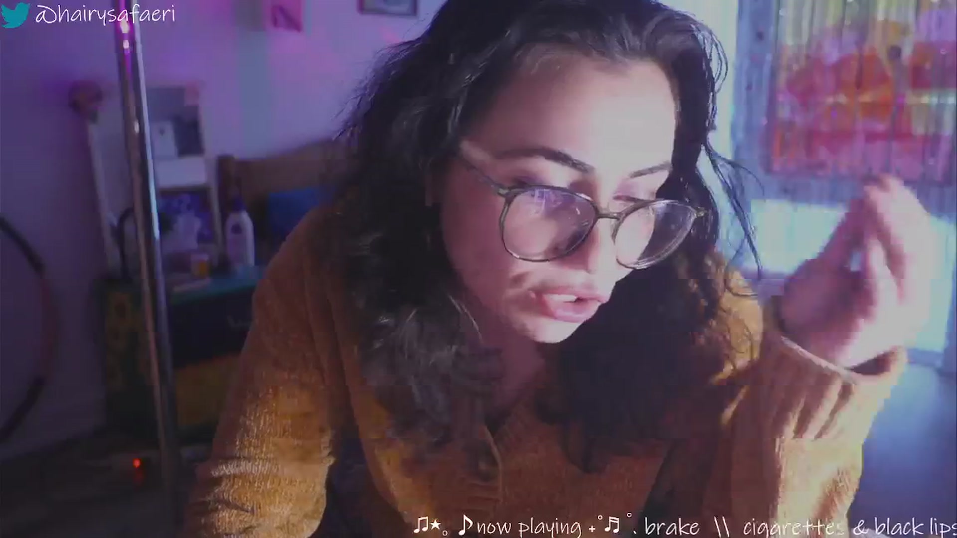 Gallery image thumbnail from HairySafaeri's myfreecams stream on, 02/04/2025, 22:28 image 9 of 20