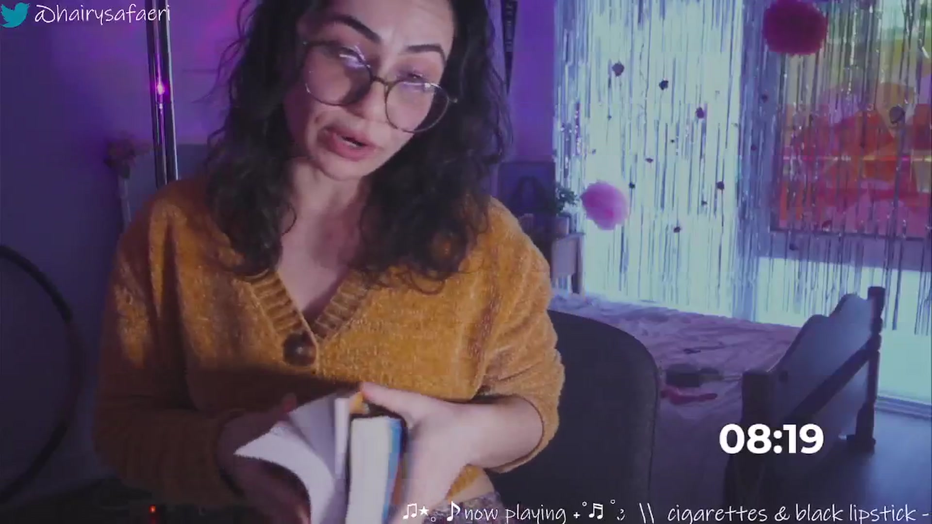 Gallery image thumbnail from HairySafaeri's myfreecams stream on, 02/04/2025, 22:28 image 16 of 20