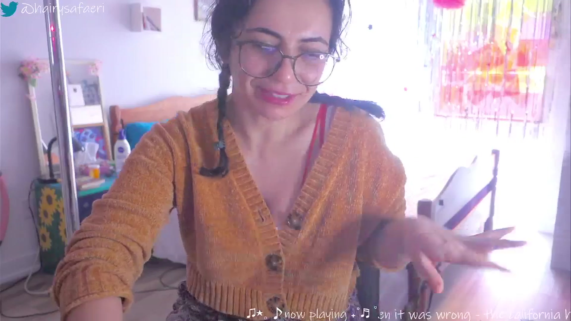Gallery image thumbnail from HairySafaeri's myfreecams stream on, 02/05/2025, 16:54 image 3 of 20
