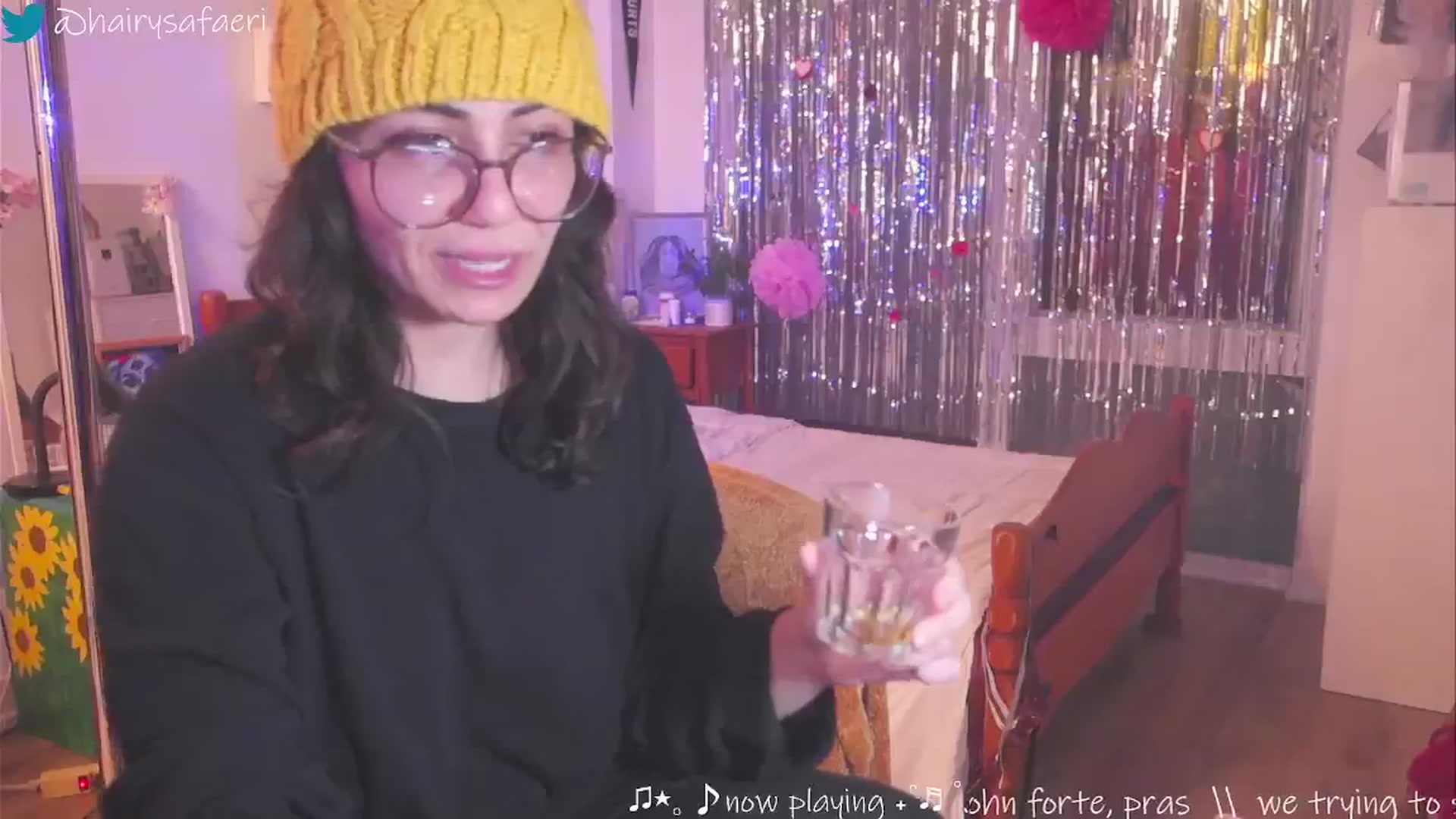 Gallery image thumbnail from HairySafaeri's myfreecams stream on, 02/07/2025, 24:49 image 11 of 20