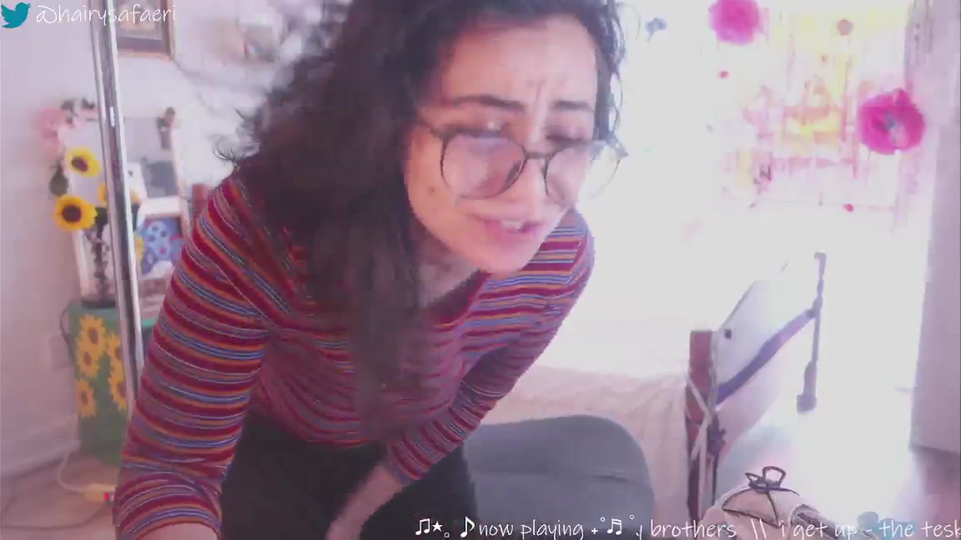 Gallery image thumbnail from HairySafaeri's myfreecams stream on, 02/10/2025, 18:17 image 3 of 20