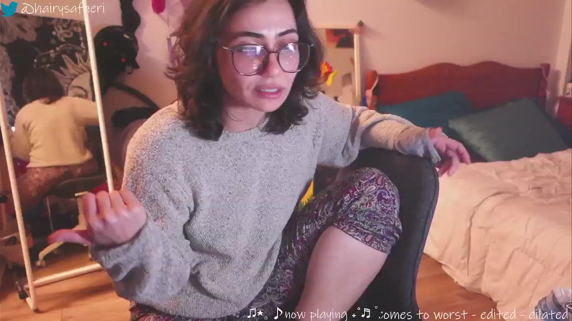 Gallery image thumbnail from HairySafaeri's myfreecams stream on, 02/21/2025, 03:53 image 1 of 20