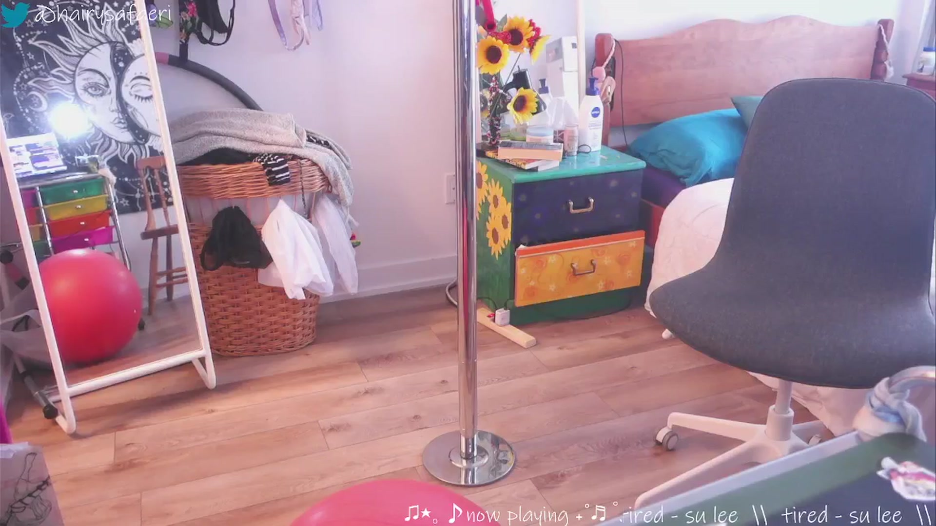 Gallery image thumbnail from HairySafaeri's myfreecams stream on, 02/21/2025, 19:51 image 5 of 20