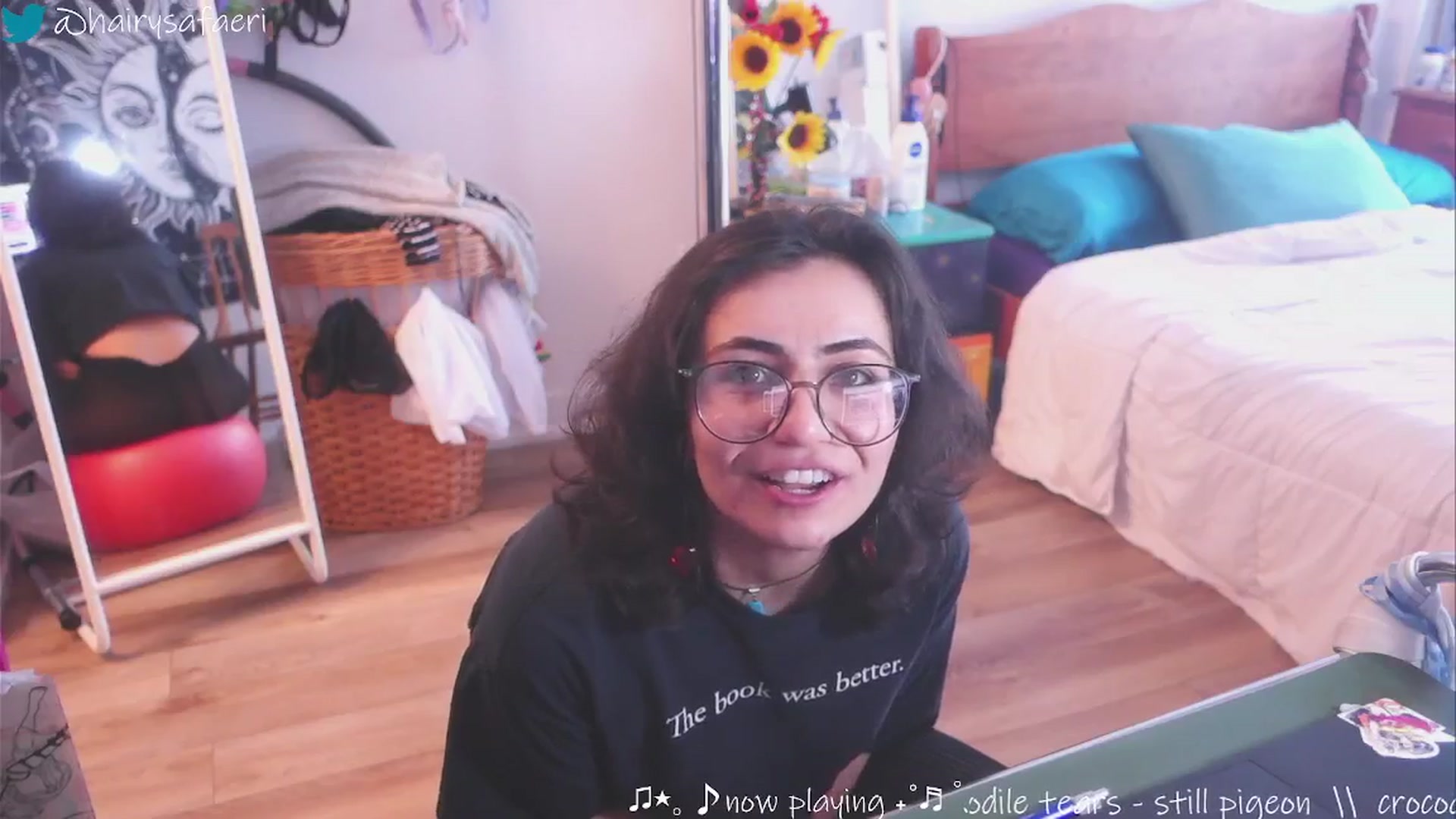 Gallery image thumbnail from HairySafaeri's myfreecams stream on, 02/21/2025, 21:07 image 4 of 20