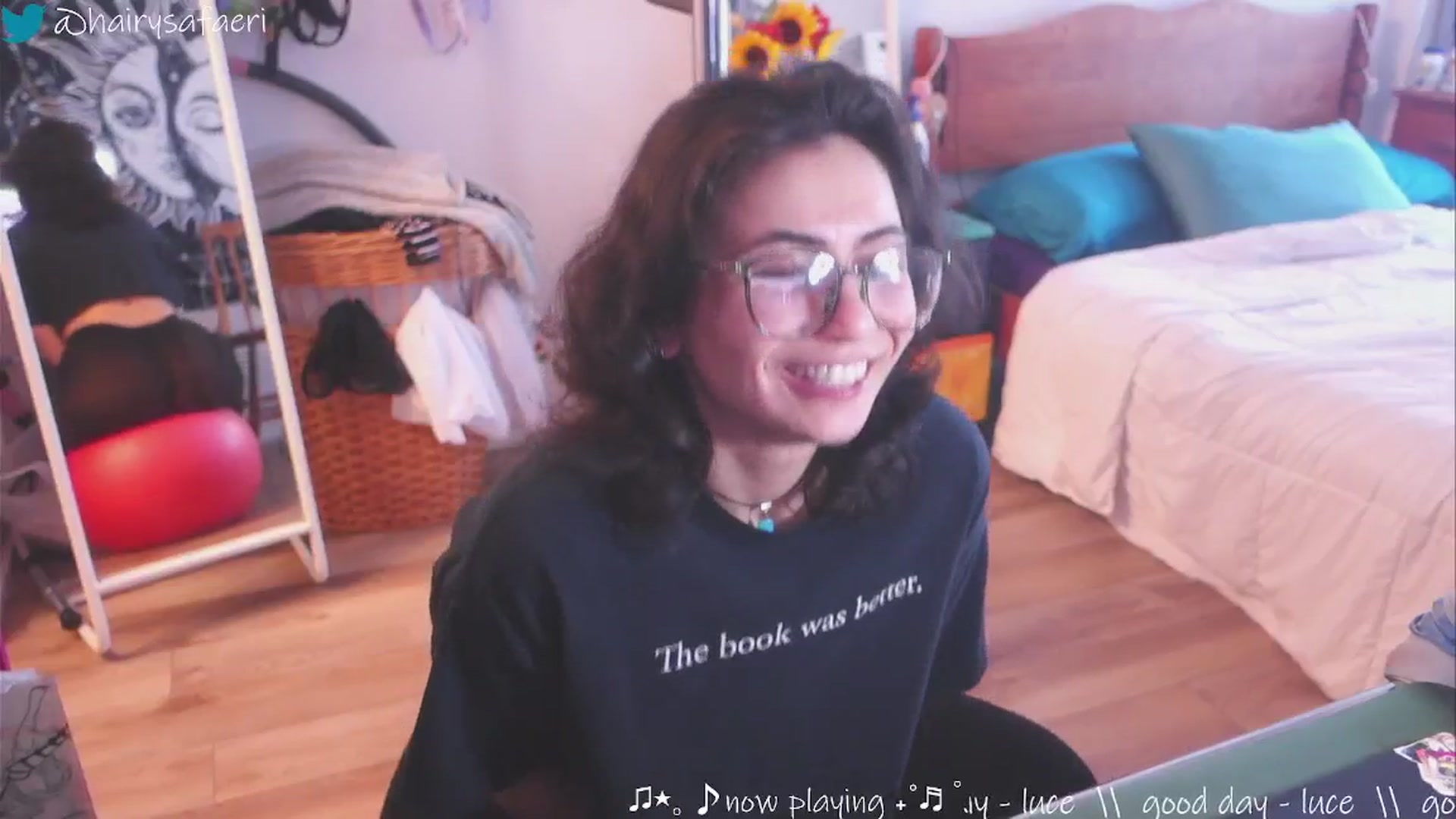 Gallery image thumbnail from HairySafaeri's myfreecams stream on, 02/21/2025, 21:07 image 20 of 20