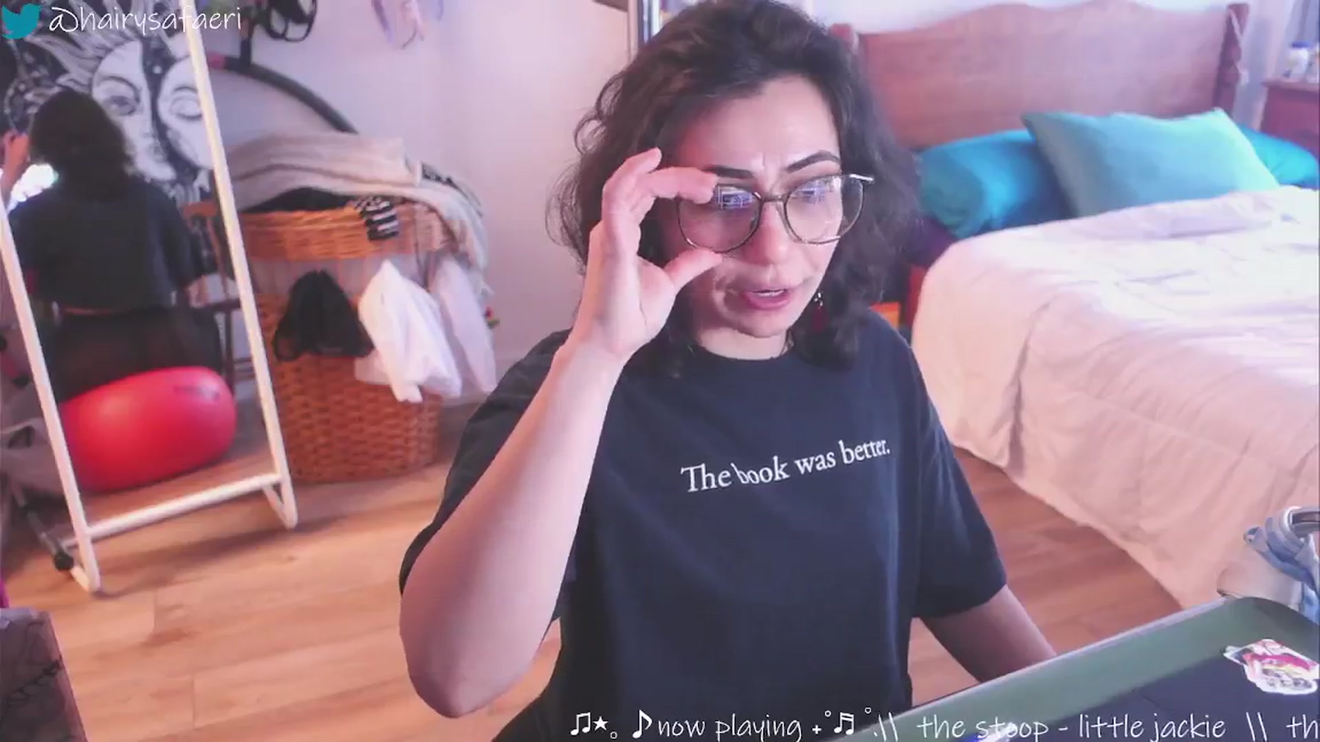 Gallery image thumbnail from HairySafaeri's myfreecams stream on, 02/21/2025, 21:07 image 7 of 20