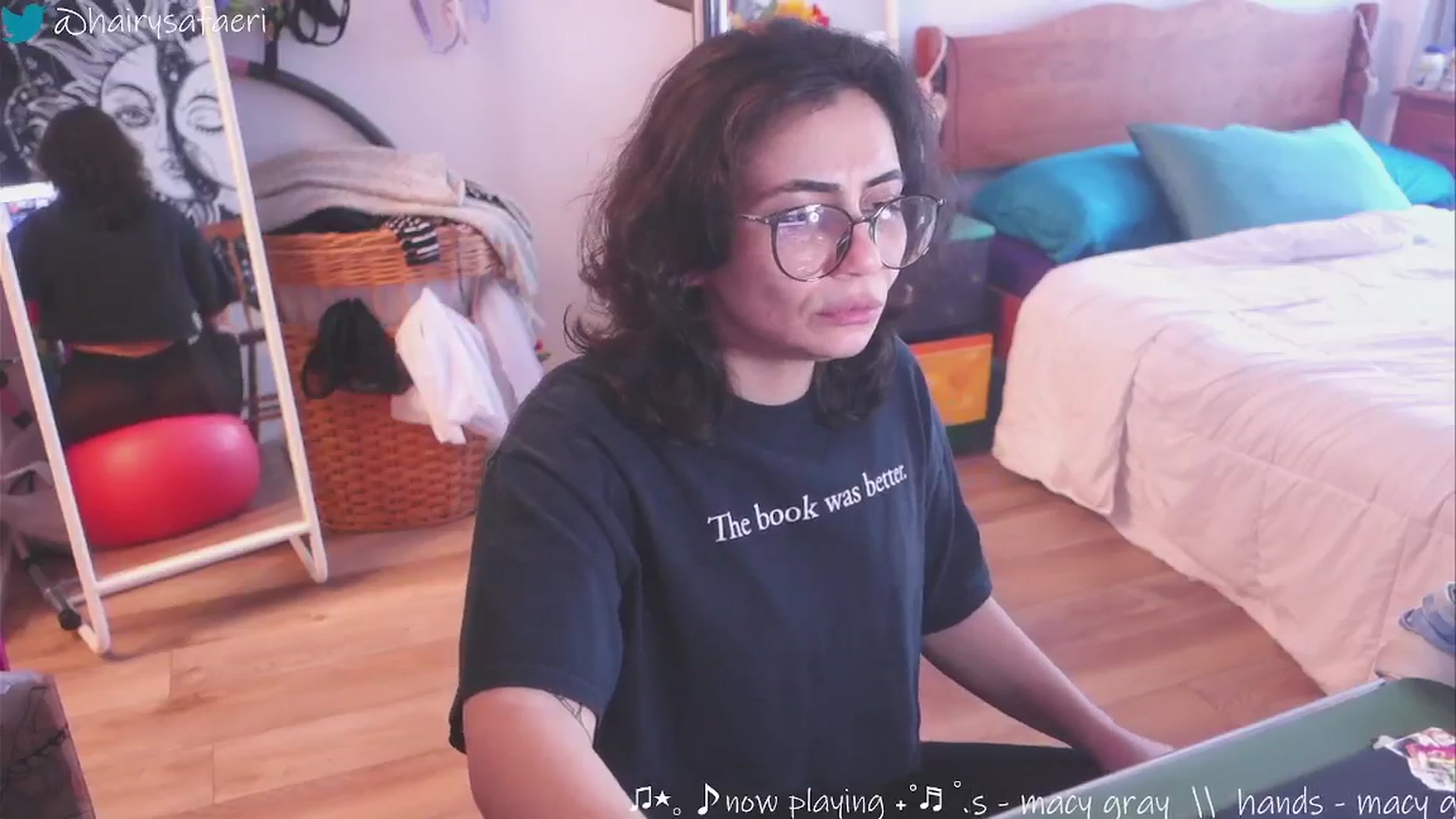 Gallery image thumbnail from HairySafaeri's myfreecams stream on, 02/21/2025, 21:07 image 11 of 20