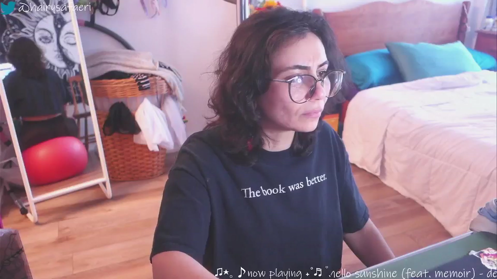 Gallery image thumbnail from HairySafaeri's myfreecams stream on, 02/21/2025, 21:07 image 10 of 20