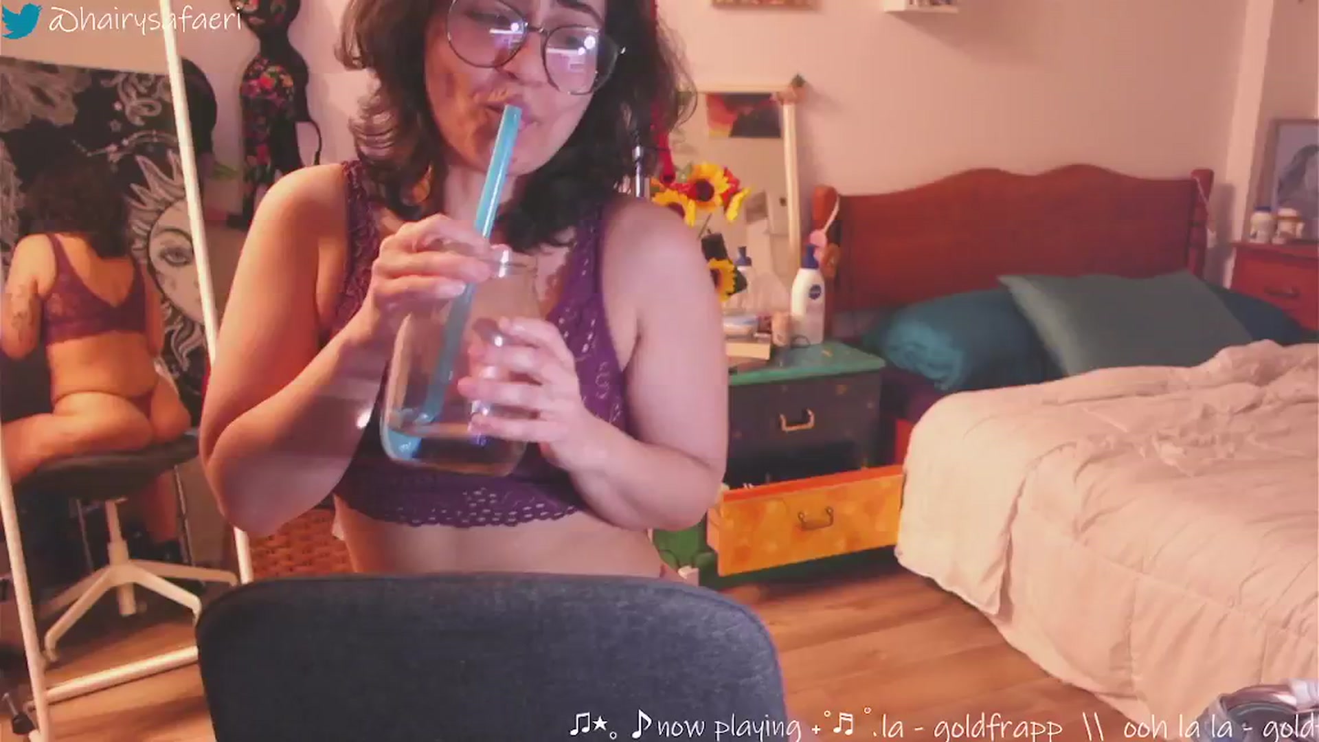 Gallery image thumbnail from HairySafaeri's myfreecams stream on, 02/22/2025, 01:25 image 7 of 20