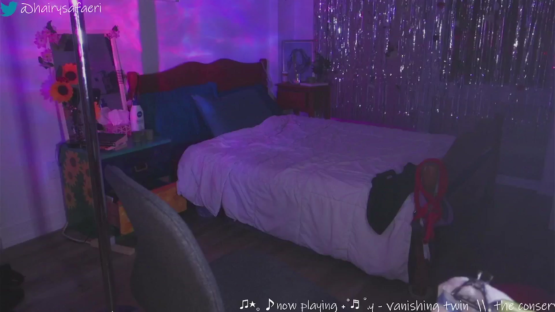 Gallery image thumbnail from HairySafaeri's myfreecams stream on, 02/26/2025, 02:32 image 6 of 20