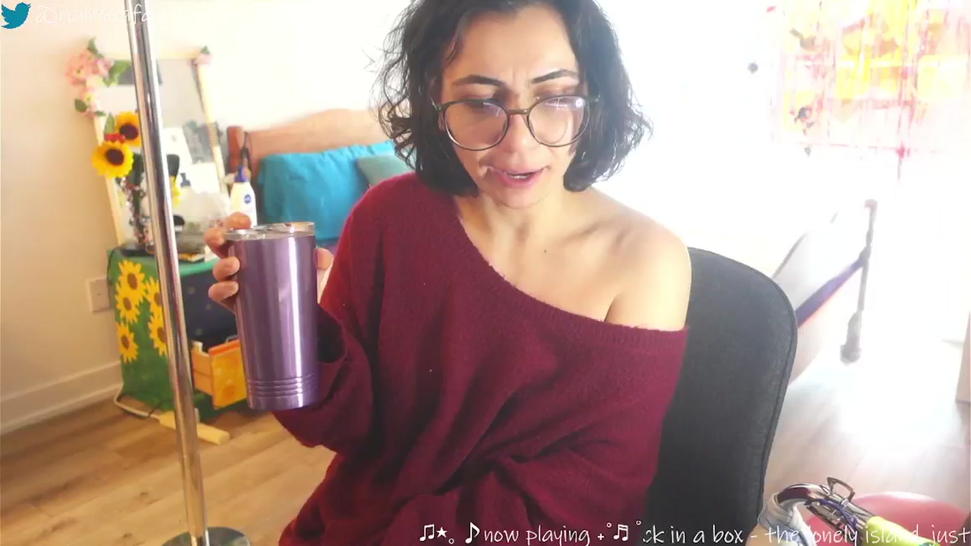 Gallery image thumbnail from HairySafaeri's myfreecams stream on, 02/26/2025, 22:52 image 9 of 20