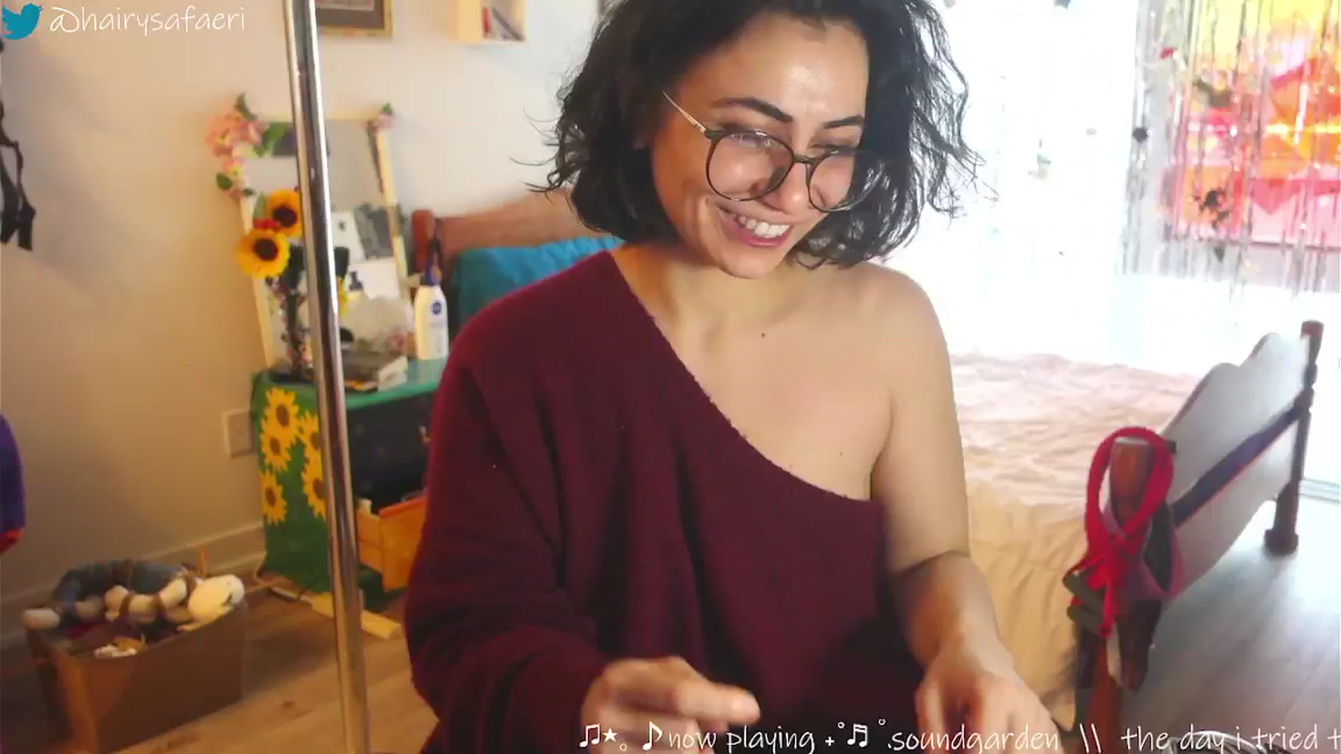 Gallery image thumbnail from HairySafaeri's myfreecams stream on, 02/26/2025, 22:52 image 15 of 20