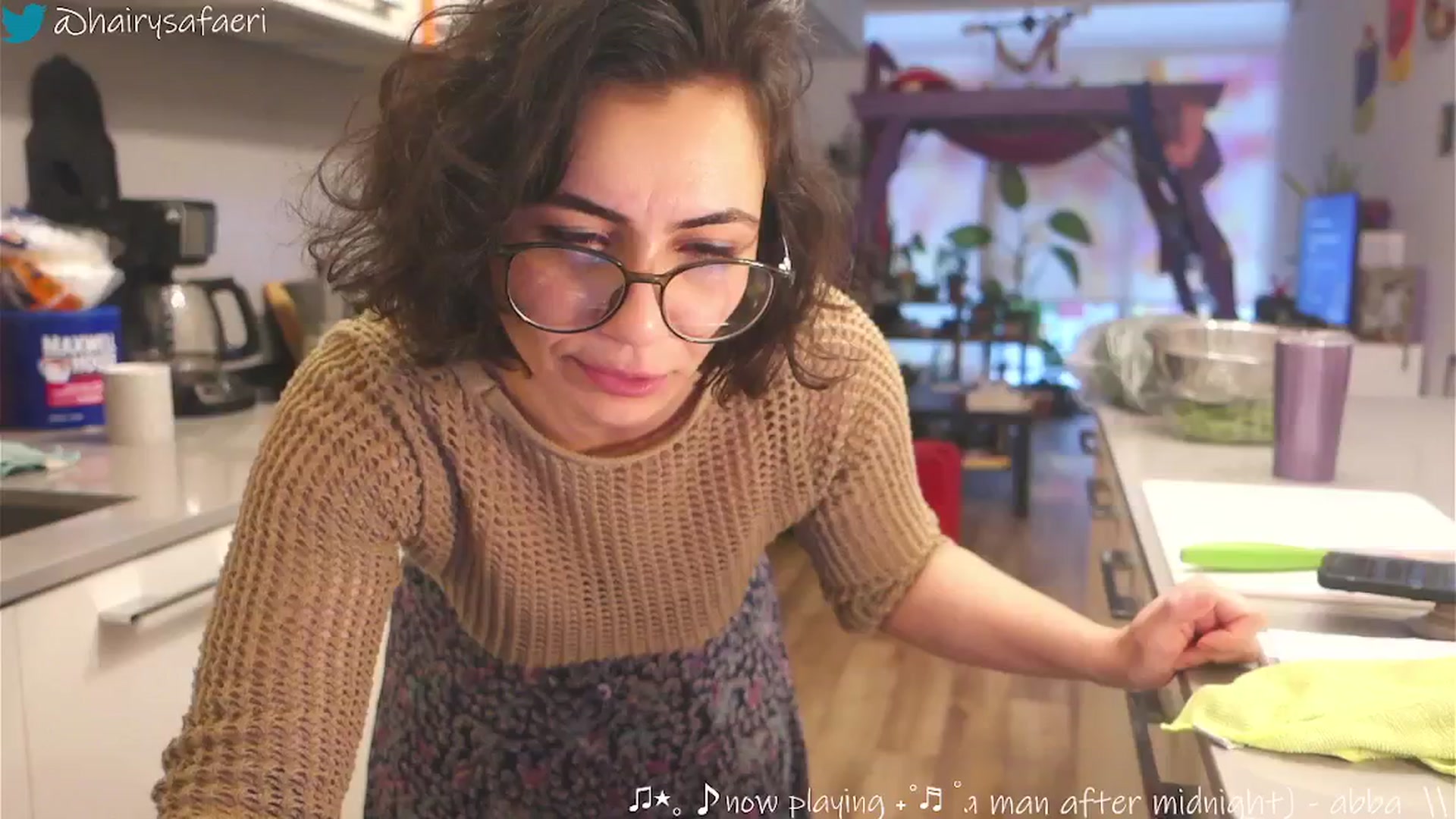 Gallery image thumbnail from HairySafaeri's myfreecams stream on, 02/27/2025, 20:58 image 19 of 20