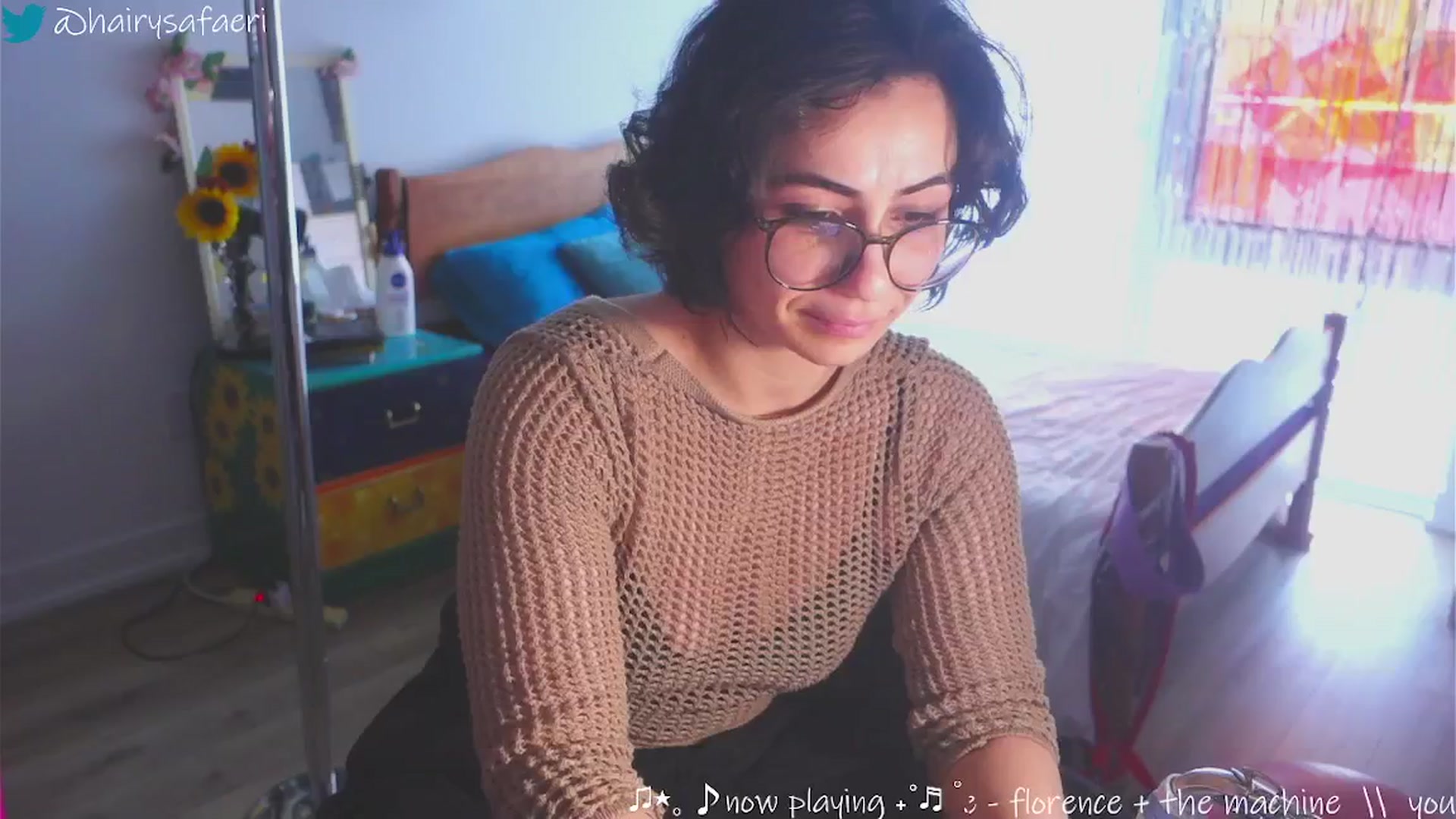 Gallery image thumbnail from HairySafaeri's myfreecams stream on, 03/06/2025, 16:44 image 14 of 20