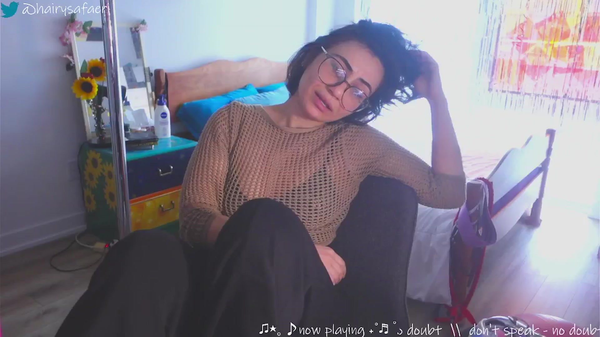 Gallery image thumbnail from HairySafaeri's myfreecams stream on, 03/06/2025, 16:44 image 11 of 20