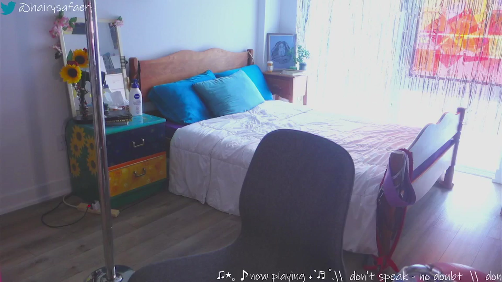 Gallery image thumbnail from HairySafaeri's myfreecams stream on, 03/06/2025, 16:44 image 9 of 20