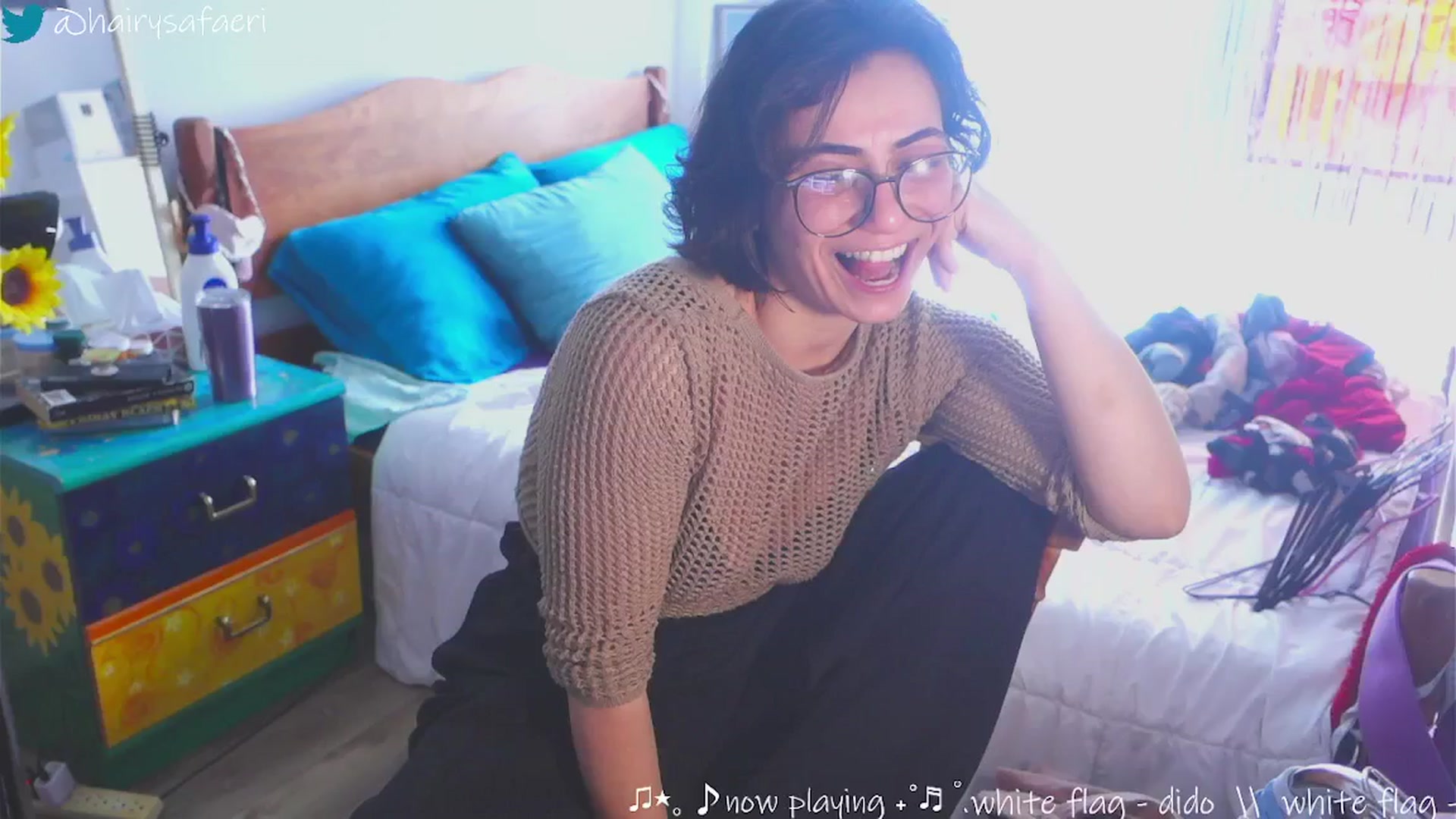 Gallery image thumbnail from HairySafaeri's myfreecams stream on, 03/06/2025, 18:50 image 13 of 20