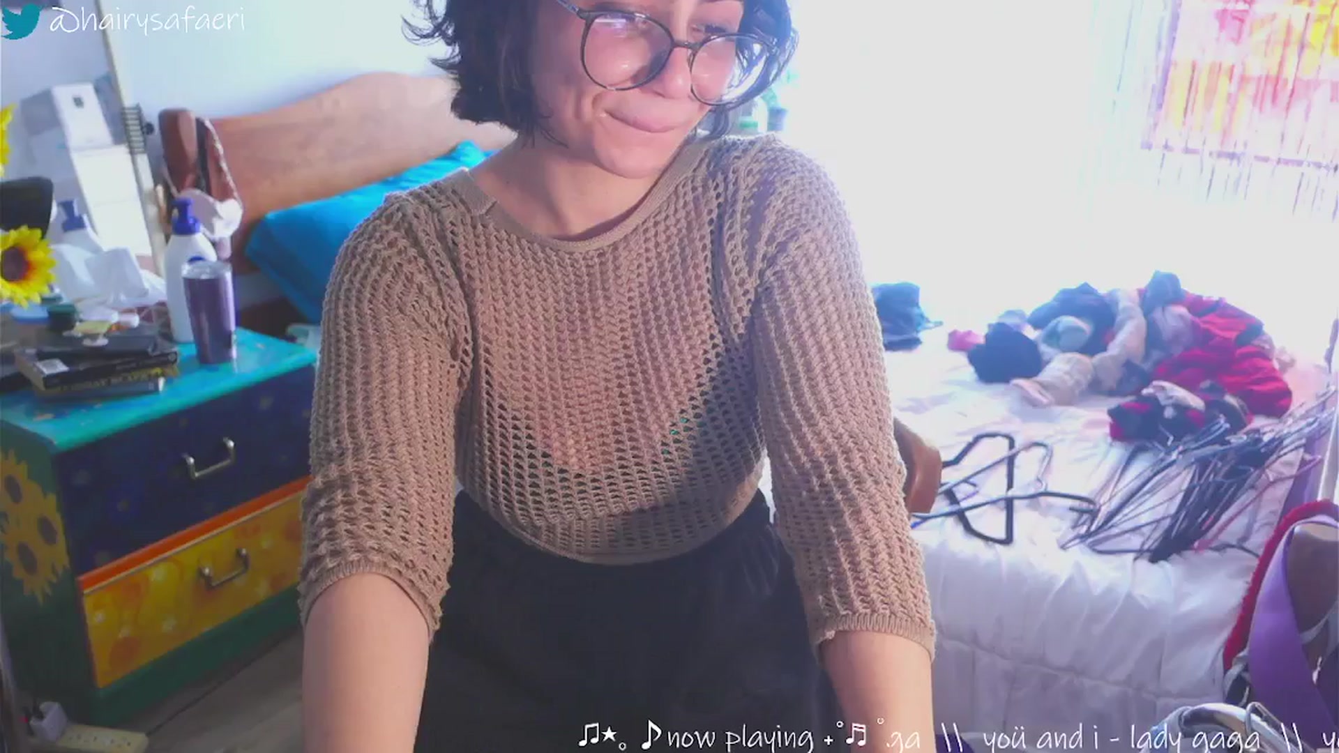 Gallery image thumbnail from HairySafaeri's myfreecams stream on, 03/06/2025, 18:50 image 6 of 20