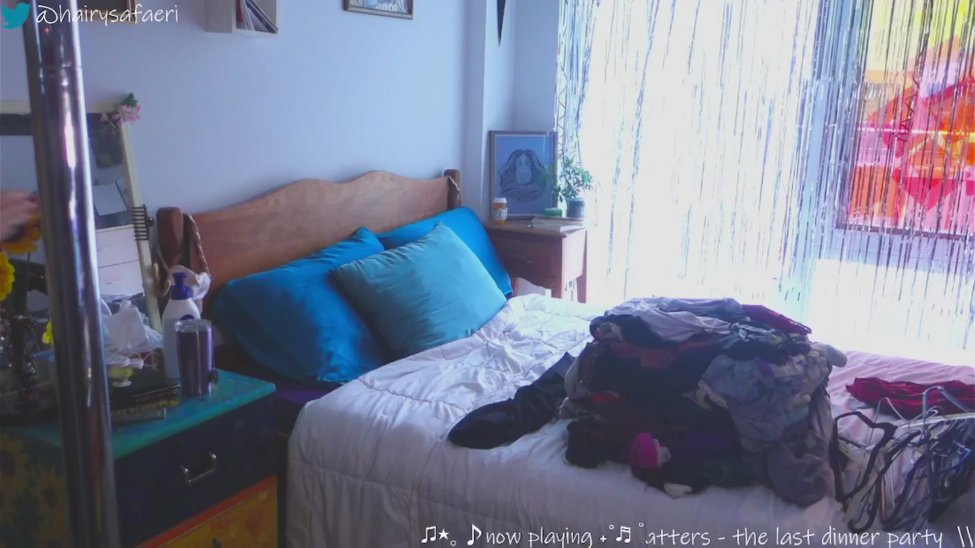 Gallery image thumbnail from HairySafaeri's myfreecams stream on, 03/06/2025, 18:50 image 1 of 20