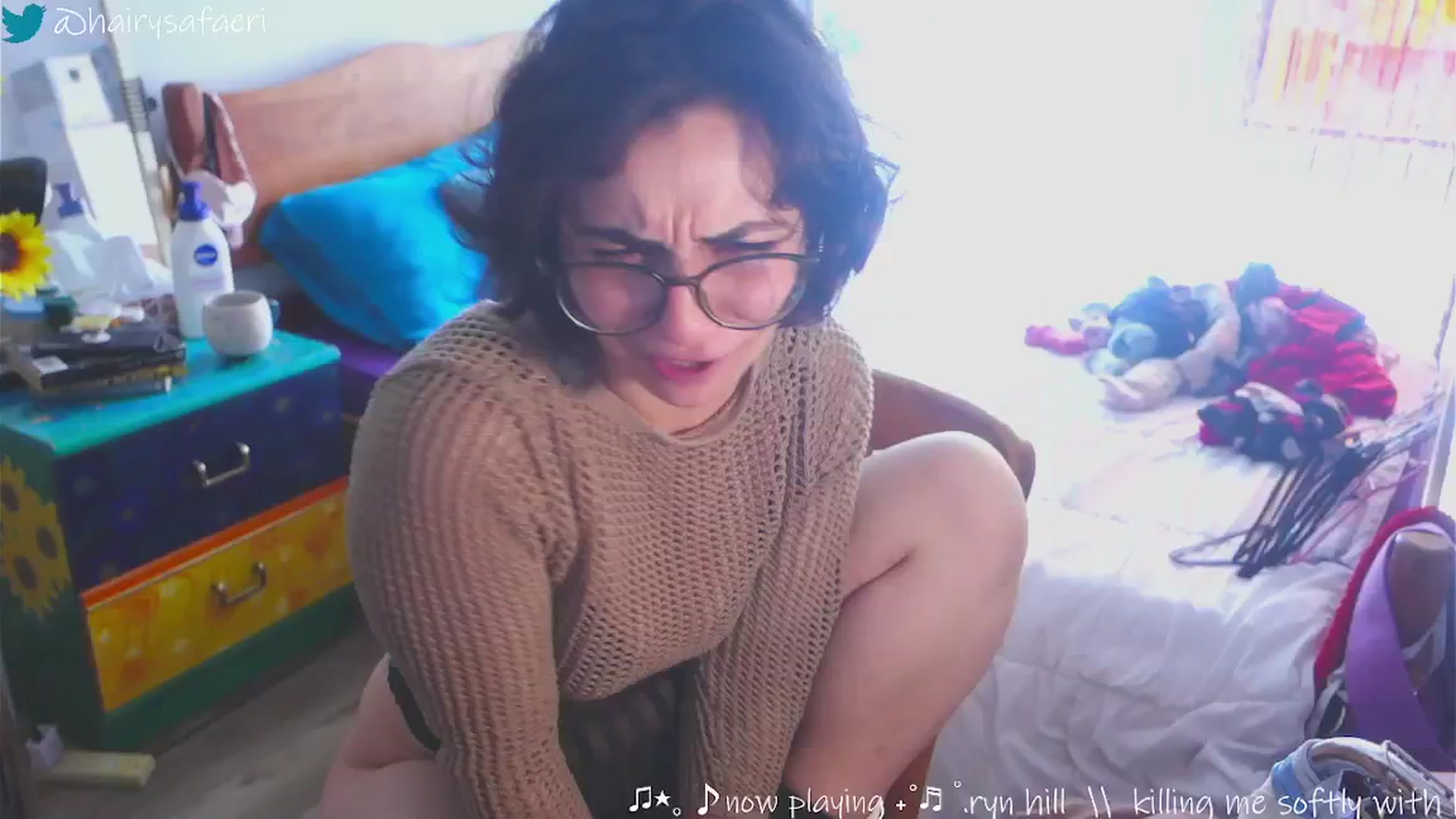 Gallery image thumbnail from HairySafaeri's myfreecams stream on, 03/06/2025, 18:50 image 19 of 20
