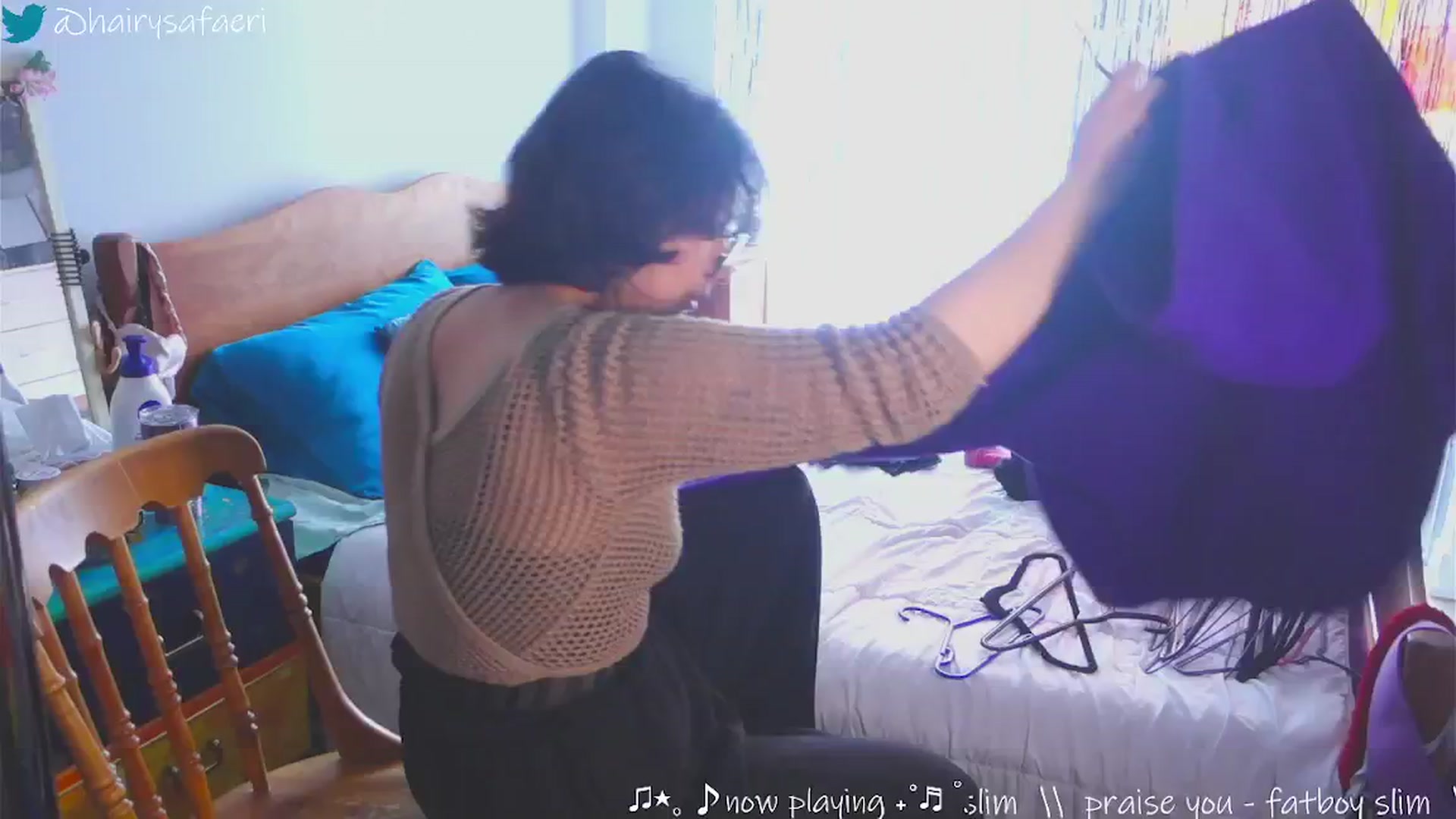 Gallery image thumbnail from HairySafaeri's myfreecams stream on, 03/06/2025, 18:50 image 5 of 20