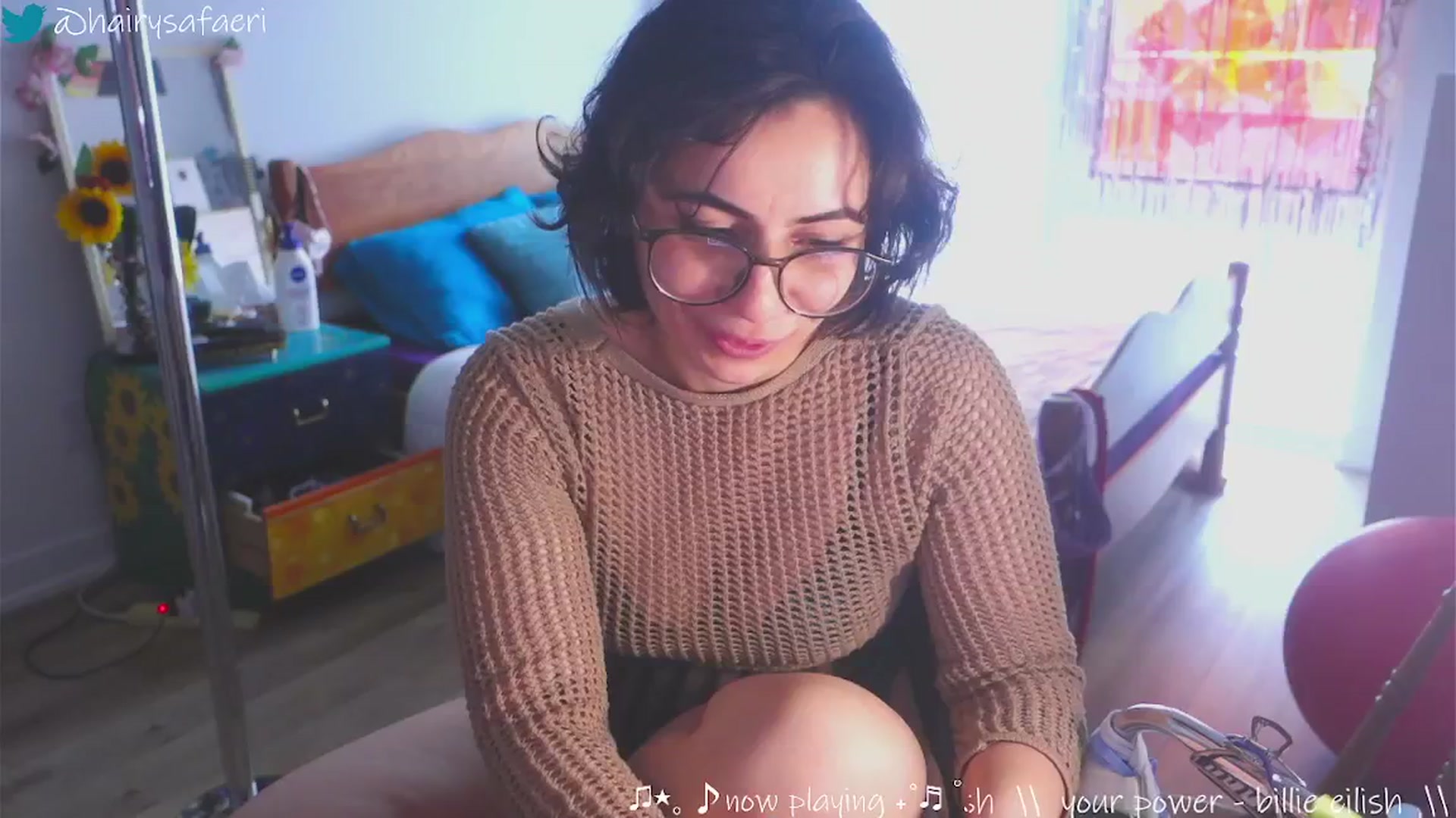 Gallery image thumbnail from HairySafaeri's myfreecams stream on, 03/06/2025, 20:30 image 20 of 20