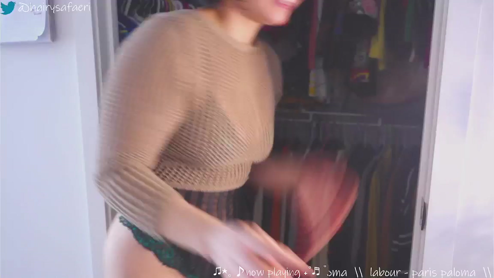 Gallery image thumbnail from HairySafaeri's myfreecams stream on, 03/06/2025, 20:30 image 1 of 20