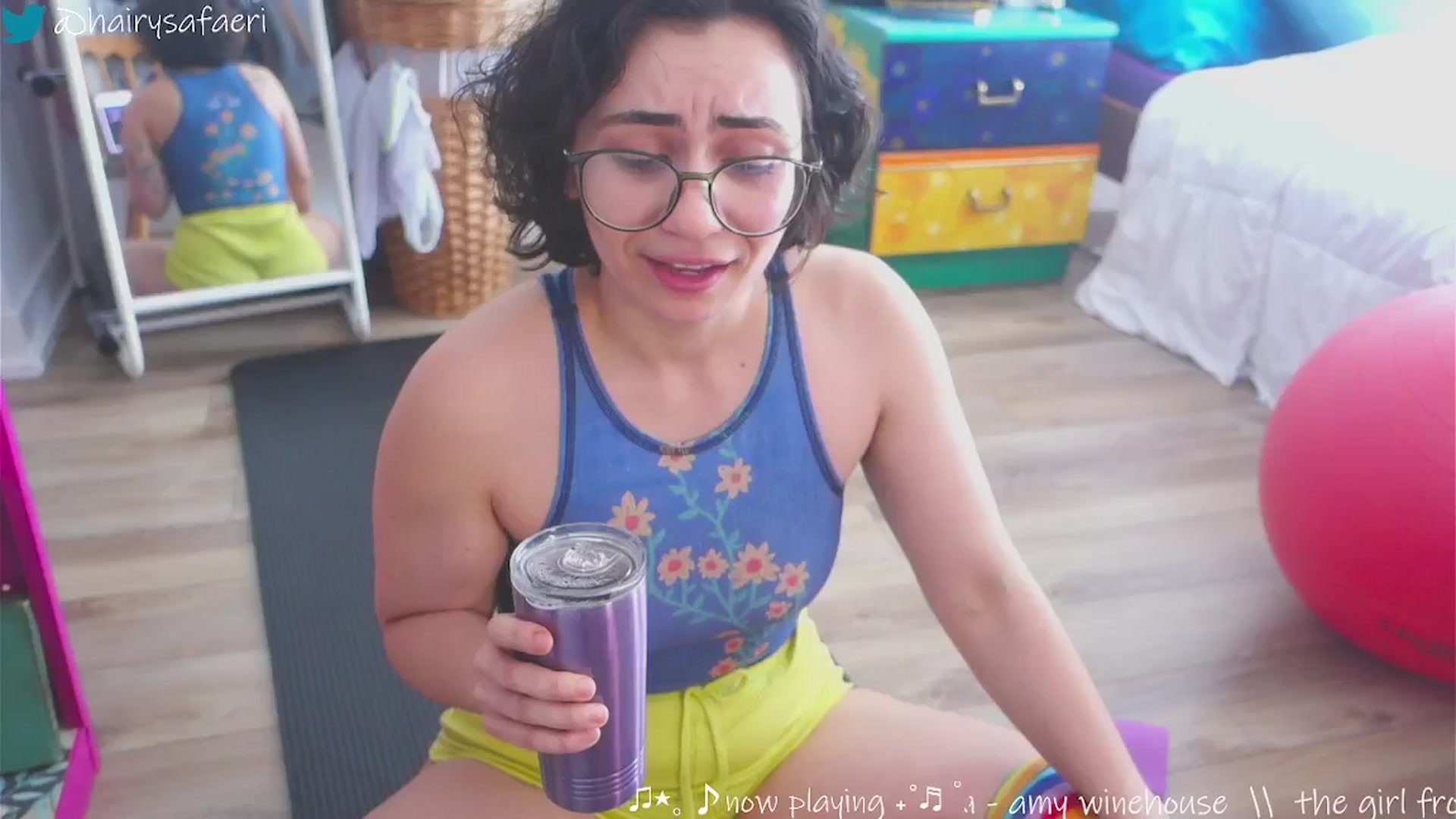 Gallery image thumbnail from HairySafaeri's myfreecams stream on, 03/07/2025, 17:31 image 8 of 20