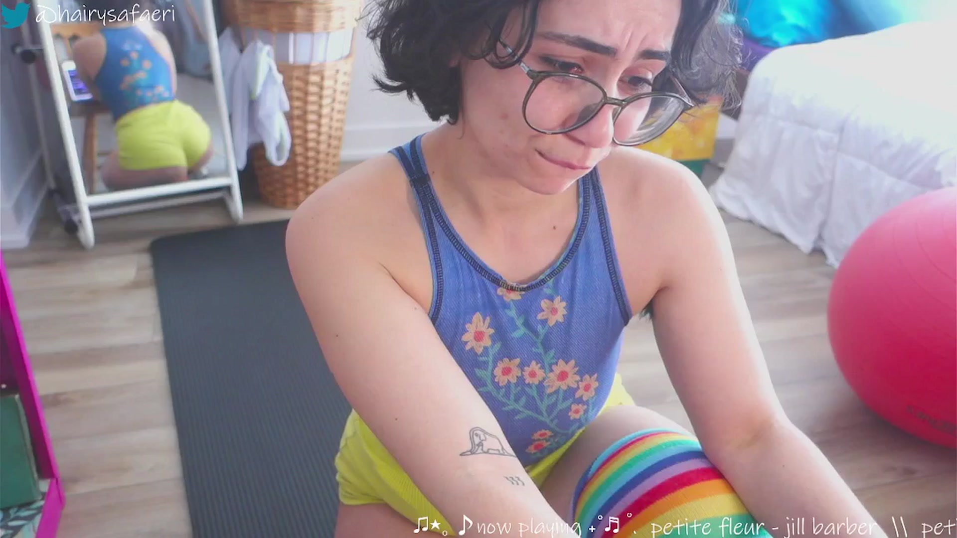 Gallery image thumbnail from HairySafaeri's myfreecams stream on, 03/07/2025, 17:31 image 11 of 20