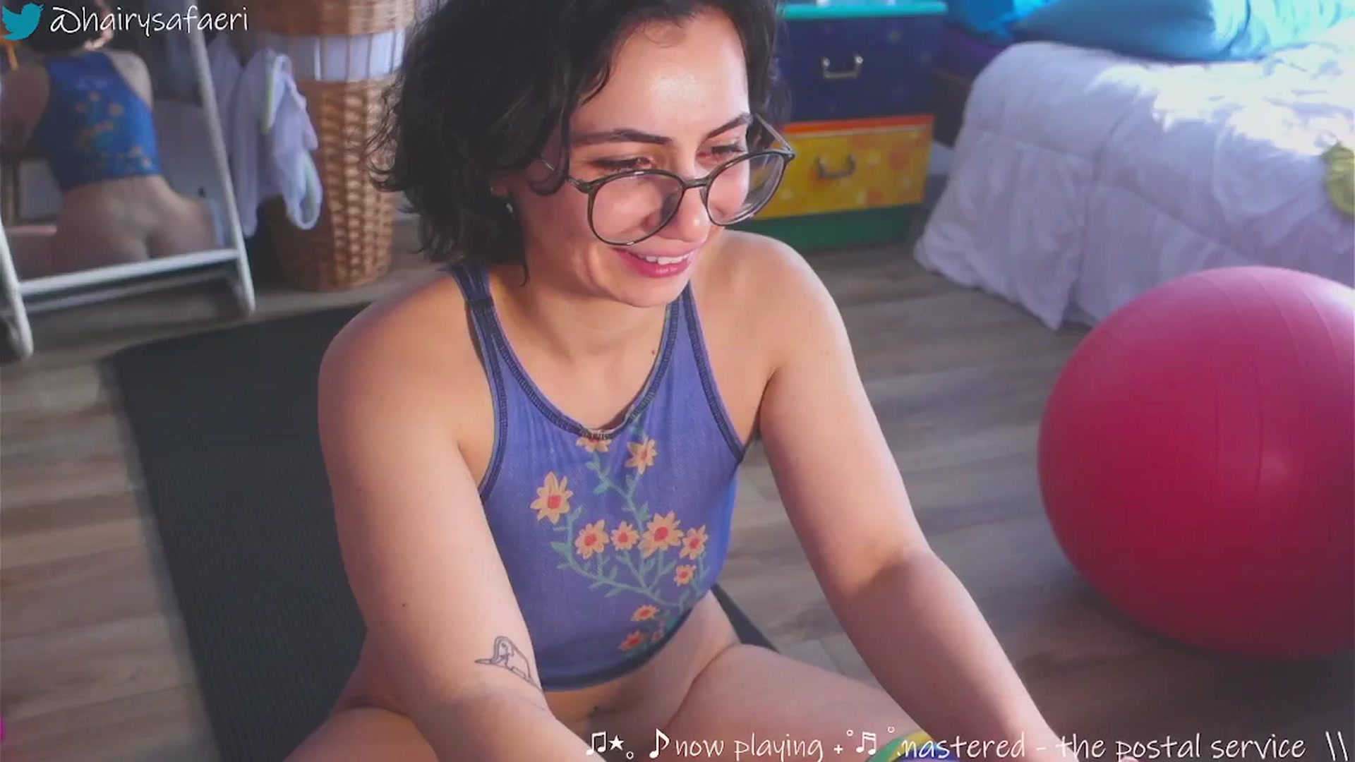 Gallery image thumbnail from HairySafaeri's myfreecams stream on, 03/07/2025, 18:31 image 15 of 20