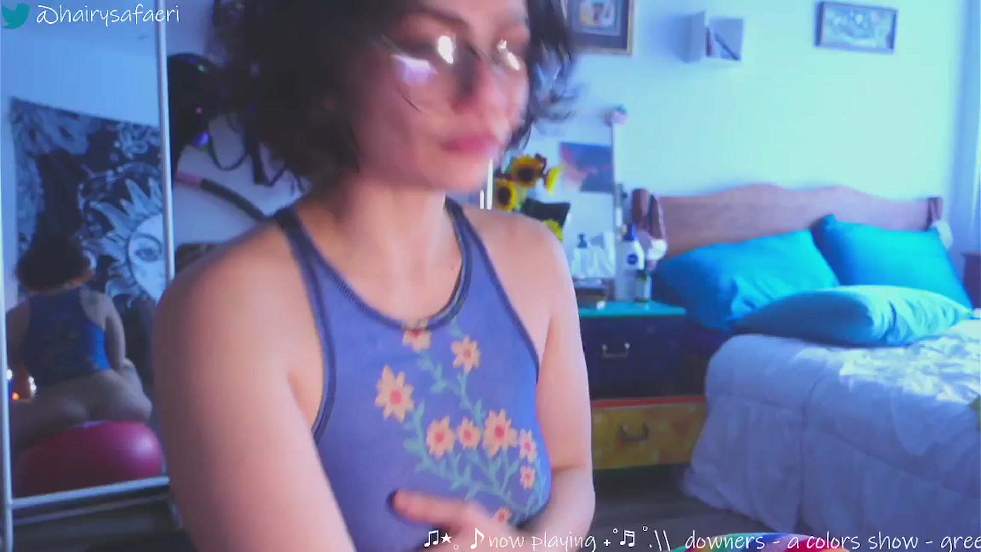 Gallery image thumbnail from HairySafaeri's myfreecams stream on, 03/07/2025, 22:07 image 12 of 20