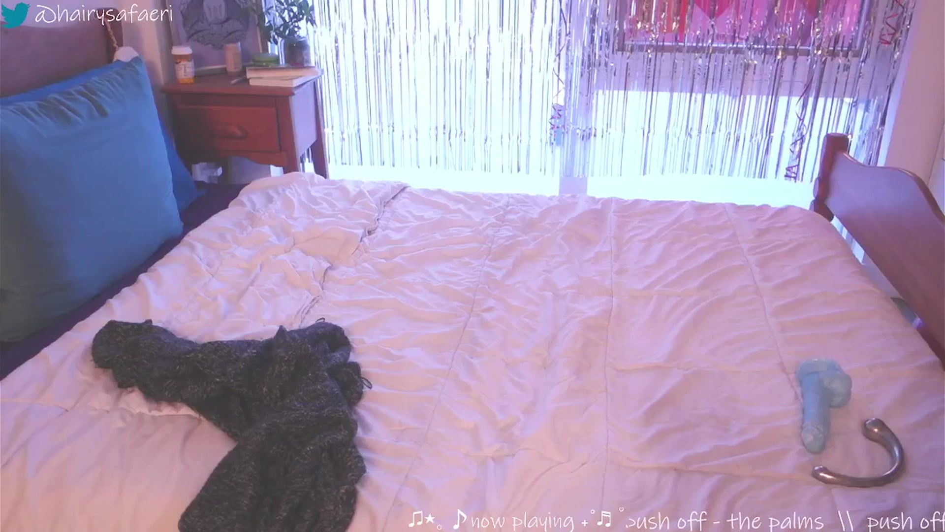 Gallery image thumbnail from HairySafaeri's myfreecams stream on, 03/10/2025, 22:24 image 13 of 20