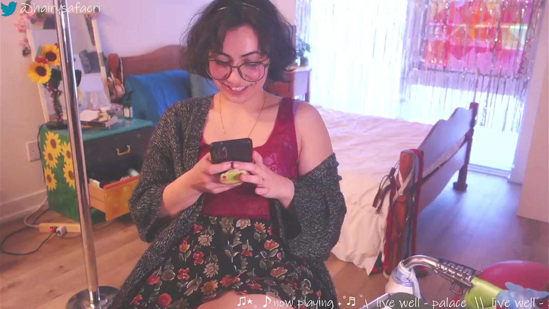 Gallery image thumbnail from HairySafaeri's myfreecams stream on, 03/10/2025, 22:24 image 3 of 20
