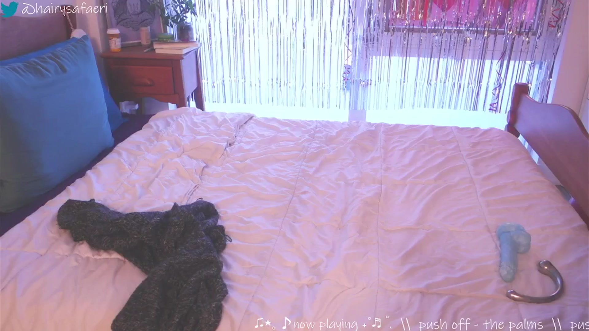 Gallery image thumbnail from HairySafaeri's myfreecams stream on, 03/10/2025, 22:24 image 14 of 20