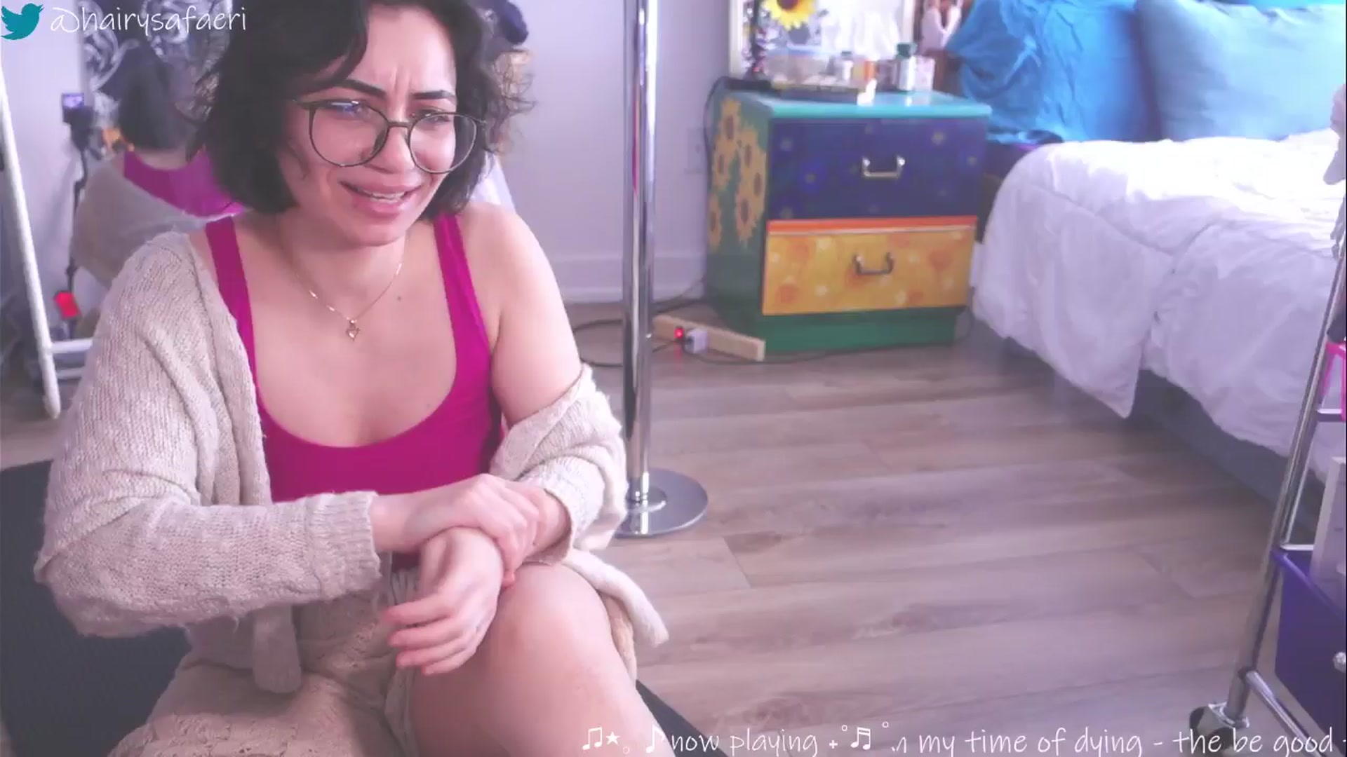 Gallery image thumbnail from HairySafaeri's myfreecams stream on, 03/12/2025, 16:55 image 9 of 20