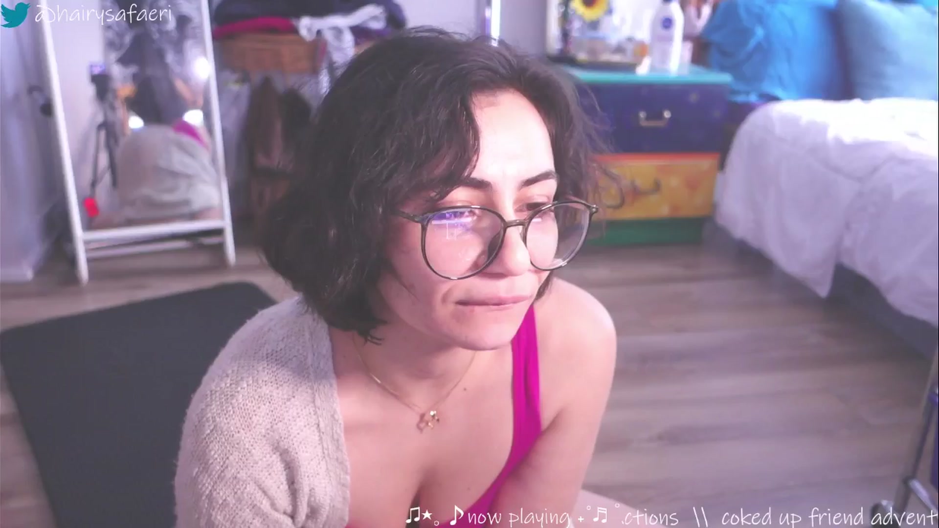 Gallery image thumbnail from HairySafaeri's myfreecams stream on, 03/12/2025, 16:55 image 16 of 20