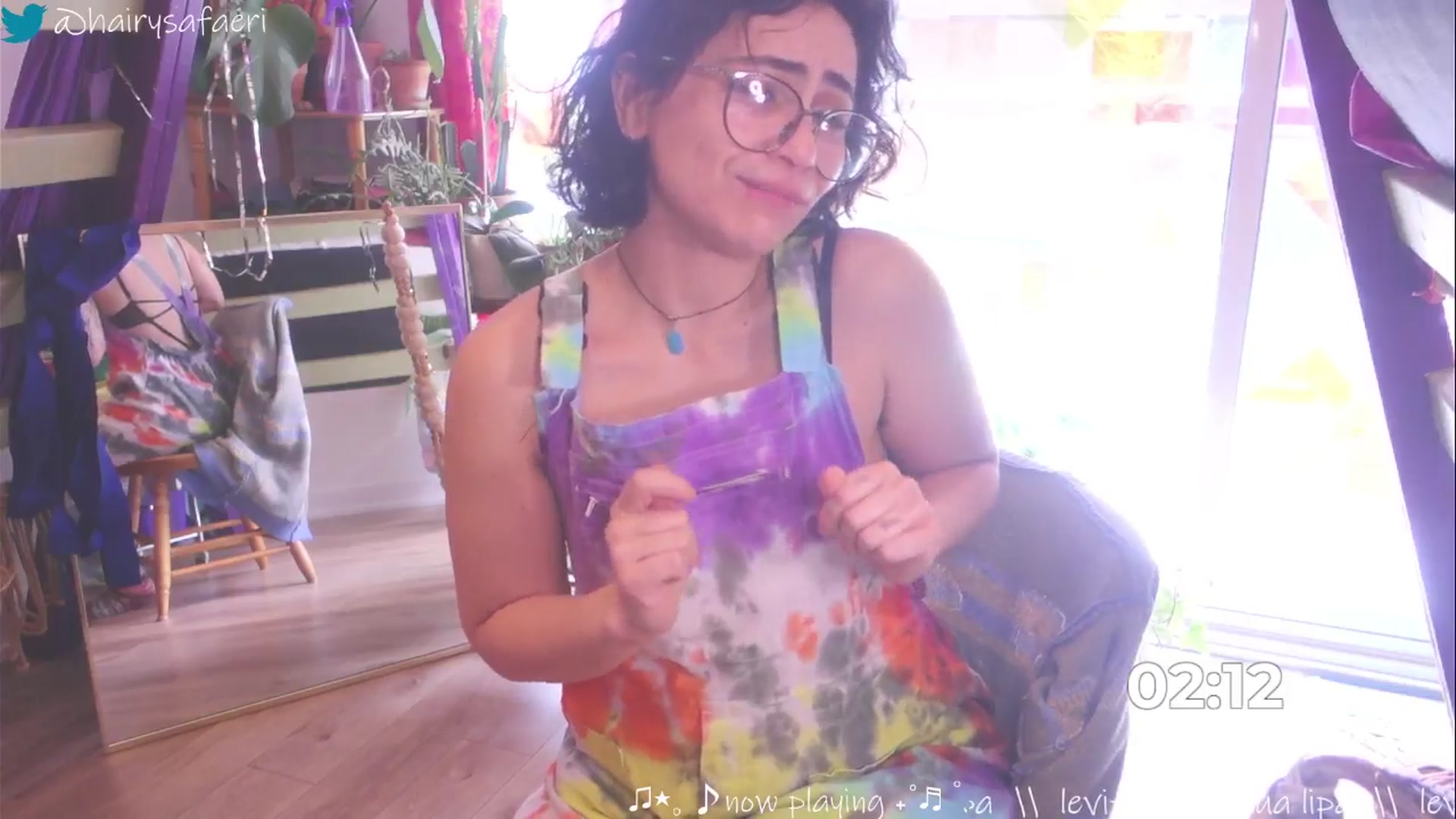 Gallery image thumbnail from HairySafaeri's myfreecams stream on, 03/19/2025, 17:45 image 7 of 20