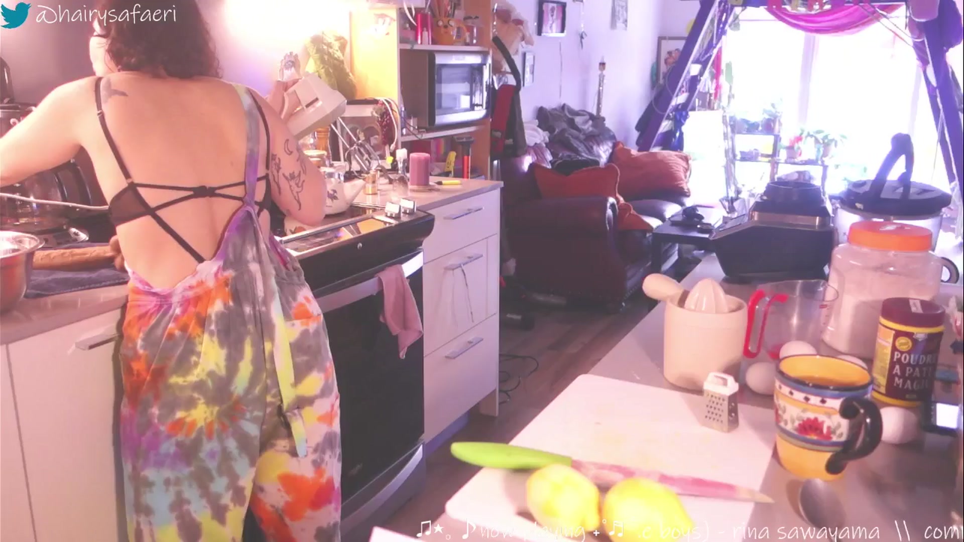Gallery image thumbnail from HairySafaeri's myfreecams stream on, 03/19/2025, 21:04 image 5 of 20
