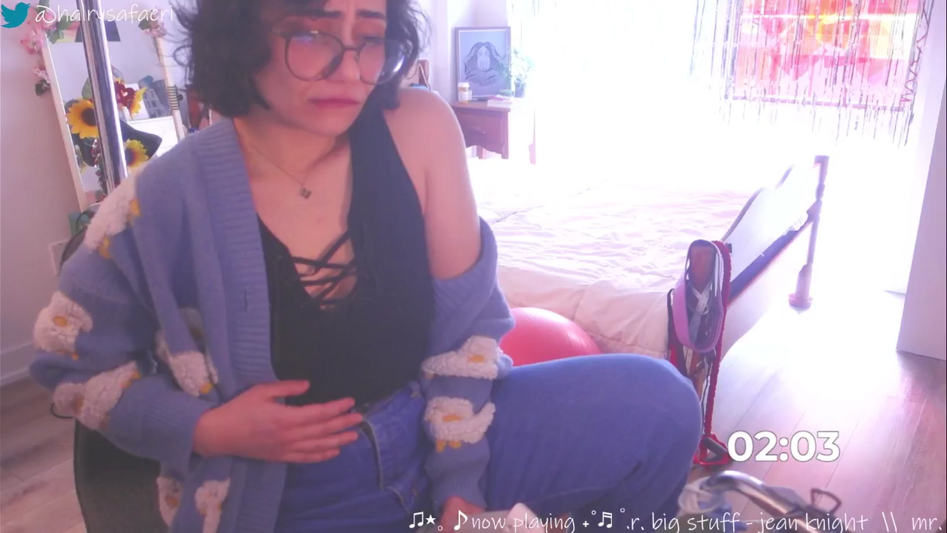 Gallery image thumbnail from HairySafaeri's myfreecams stream on, 03/20/2025, 15:25 image 18 of 20