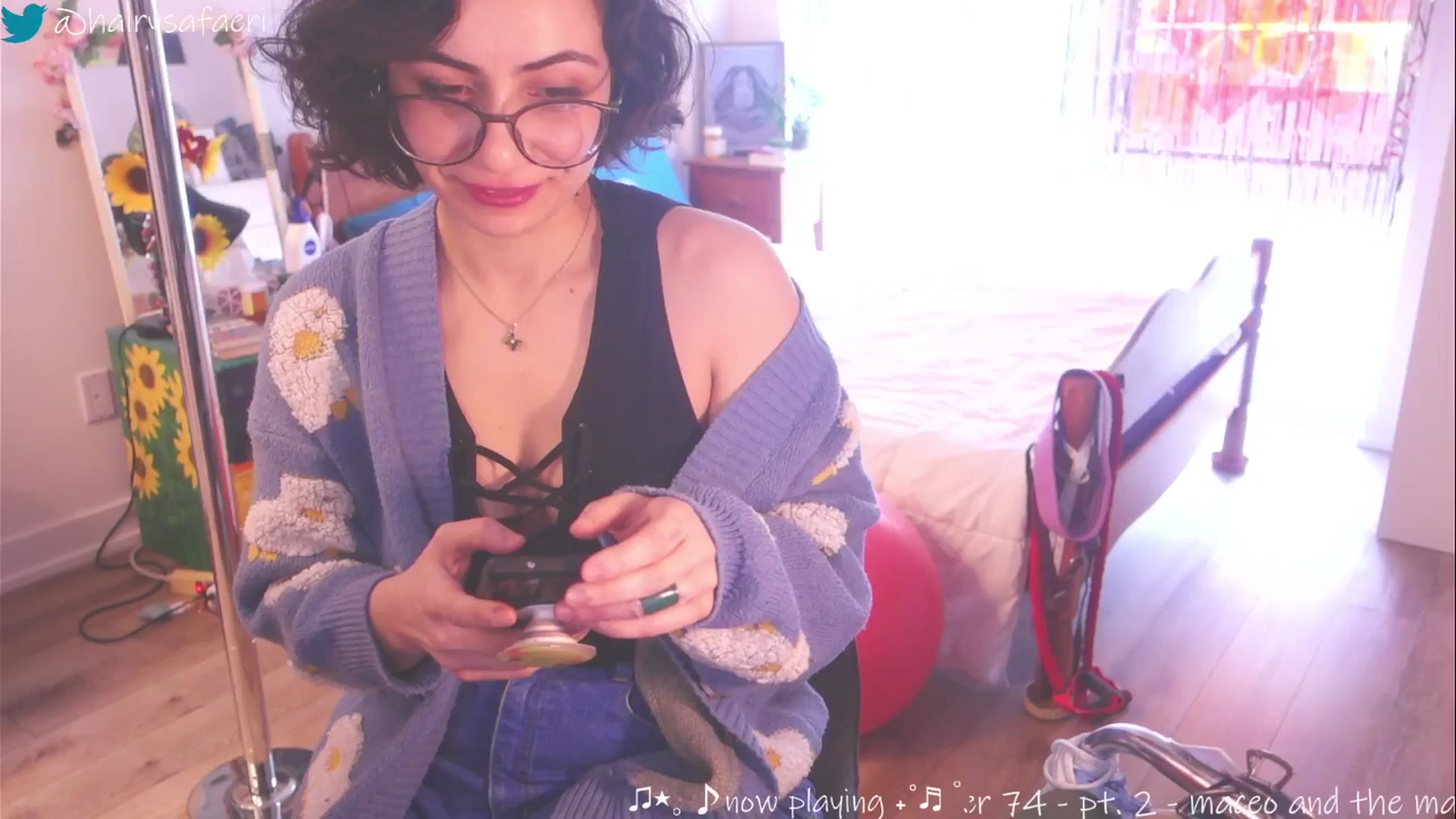 Gallery image thumbnail from HairySafaeri's myfreecams stream on, 03/20/2025, 15:25 image 5 of 20