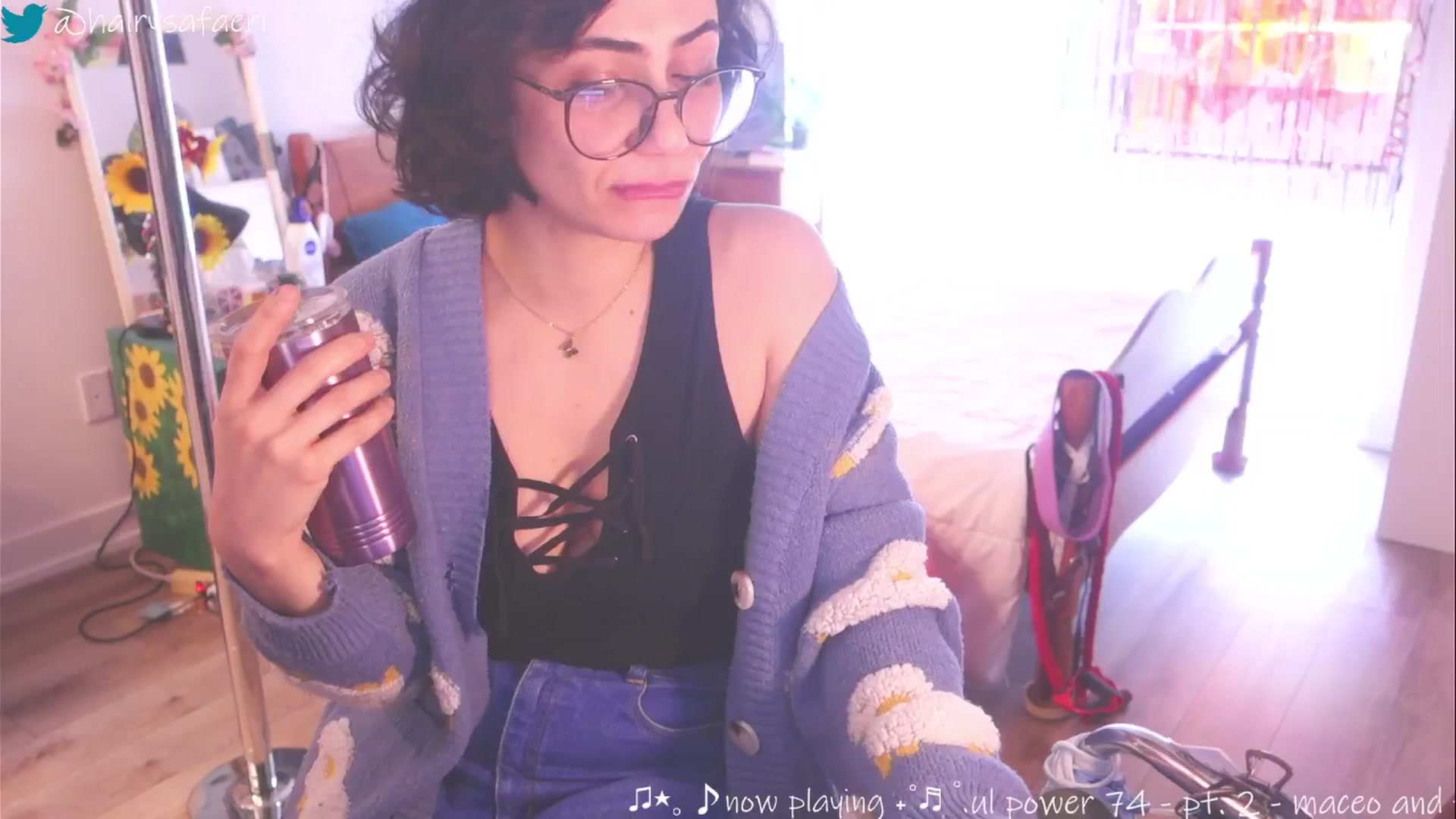 Gallery image thumbnail from HairySafaeri's myfreecams stream on, 03/20/2025, 15:25 image 8 of 20