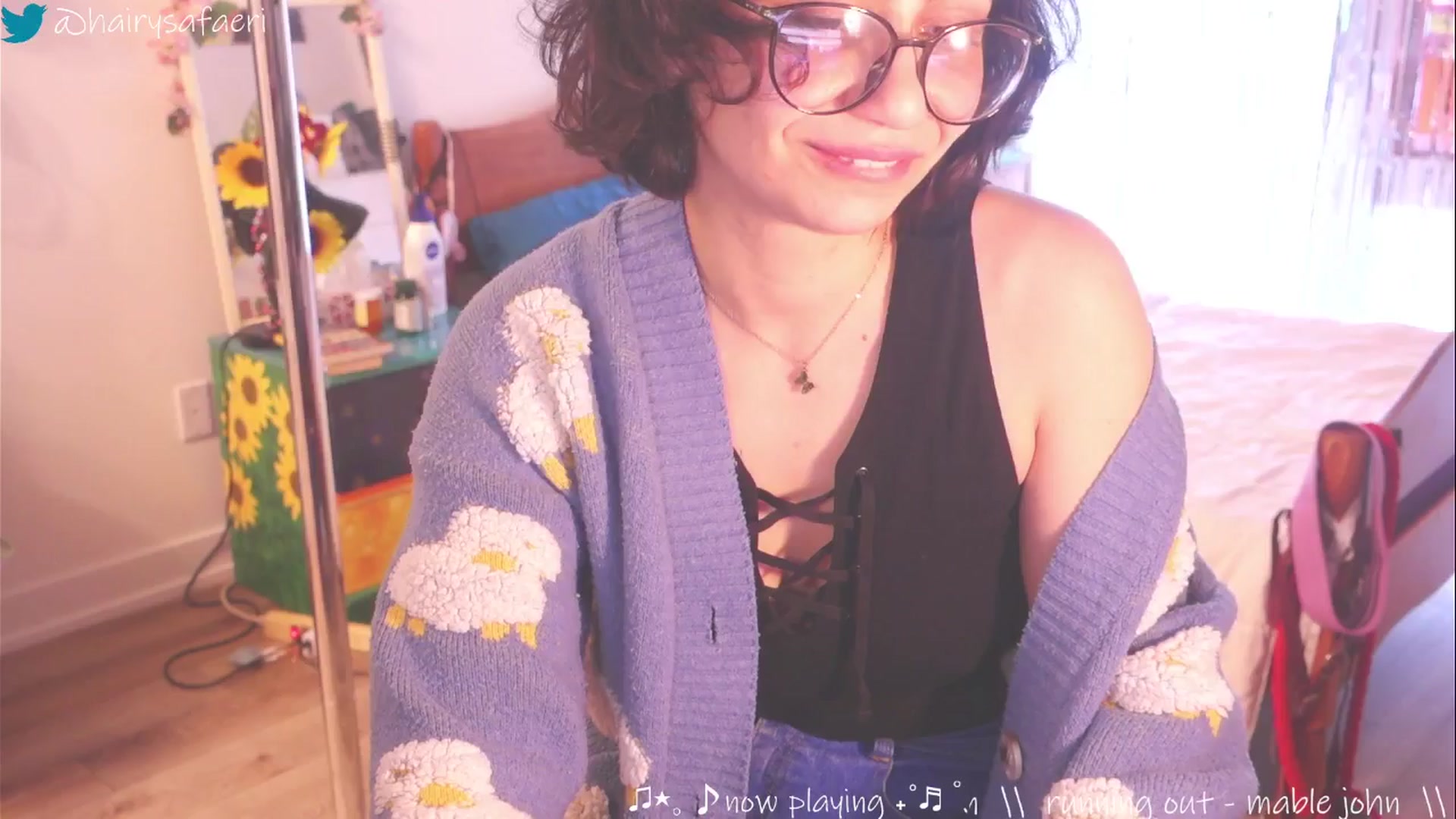 Gallery image thumbnail from HairySafaeri's myfreecams stream on, 03/20/2025, 16:01 image 7 of 20