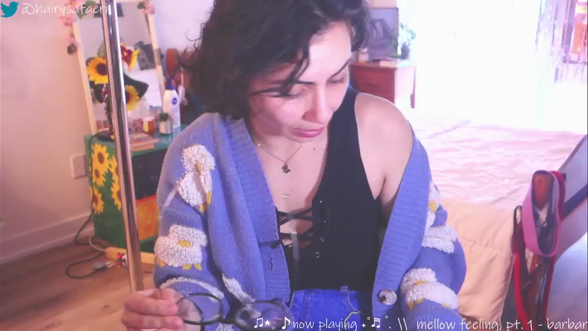 Gallery image thumbnail from HairySafaeri's myfreecams stream on, 03/20/2025, 16:01 image 14 of 20
