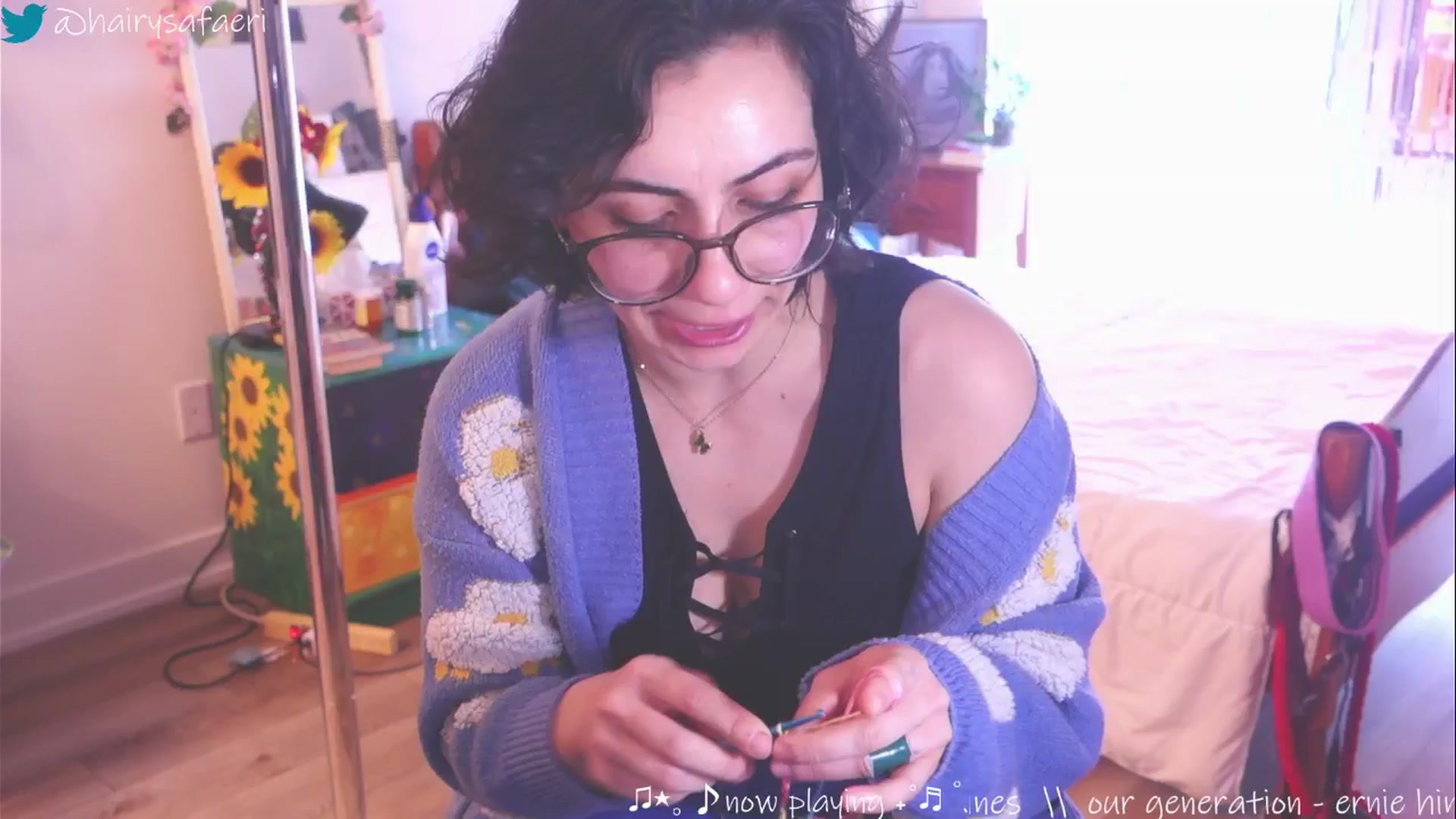 Gallery image thumbnail from HairySafaeri's myfreecams stream on, 03/20/2025, 16:43 image 3 of 20
