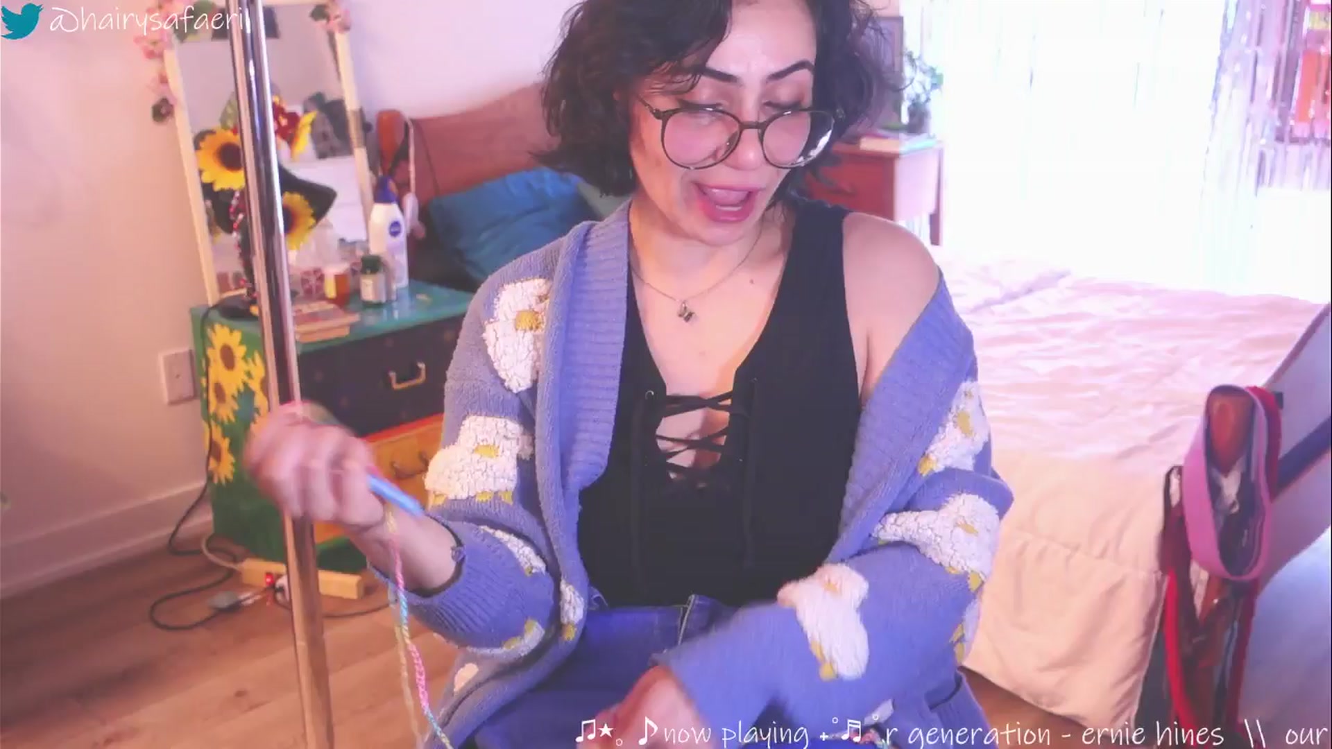 Gallery image thumbnail from HairySafaeri's myfreecams stream on, 03/20/2025, 16:43 image 4 of 20