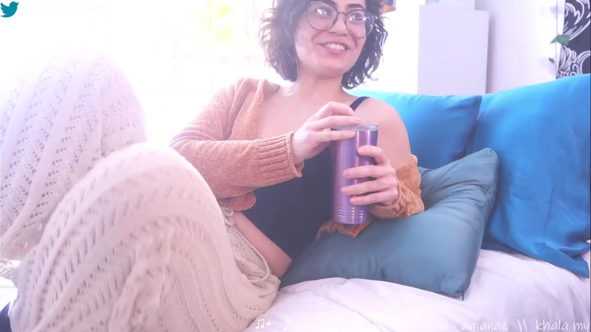Gallery image thumbnail from HairySafaeri's myfreecams stream on, 03/26/2025, 17:16 image 19 of 20