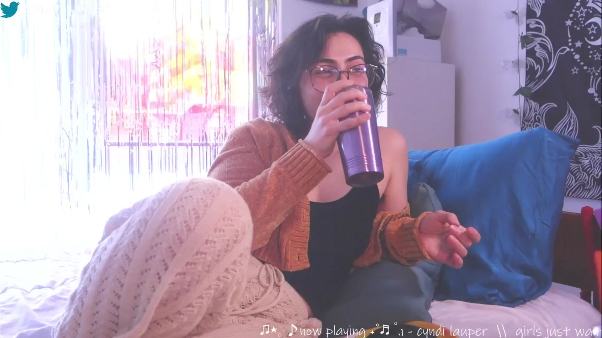 Gallery image thumbnail from HairySafaeri's myfreecams stream on, 03/26/2025, 17:41 image 18 of 20