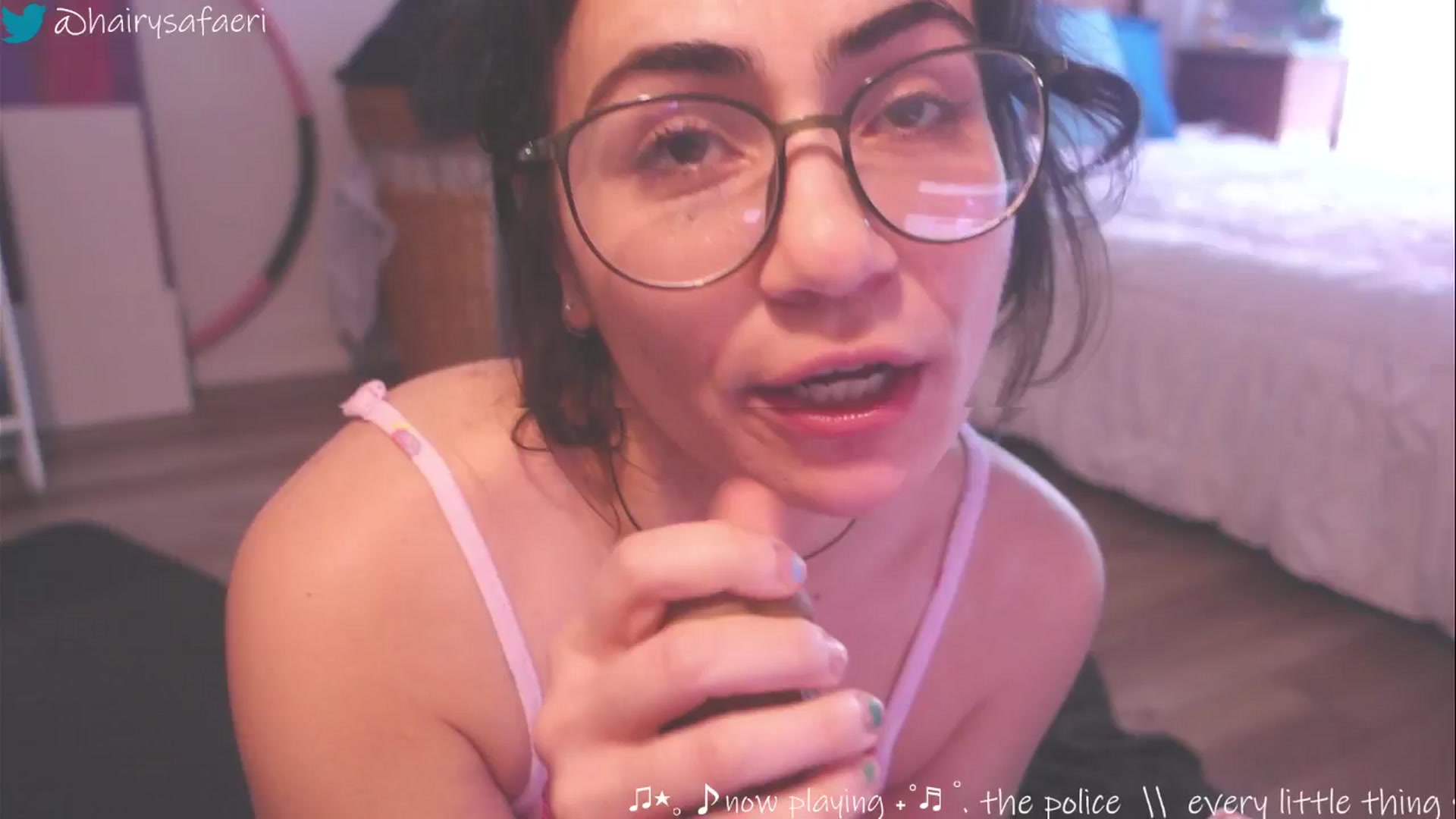 Gallery image thumbnail from HairySafaeri's myfreecams stream on, 04/11/2025, 19:36 image 4 of 20