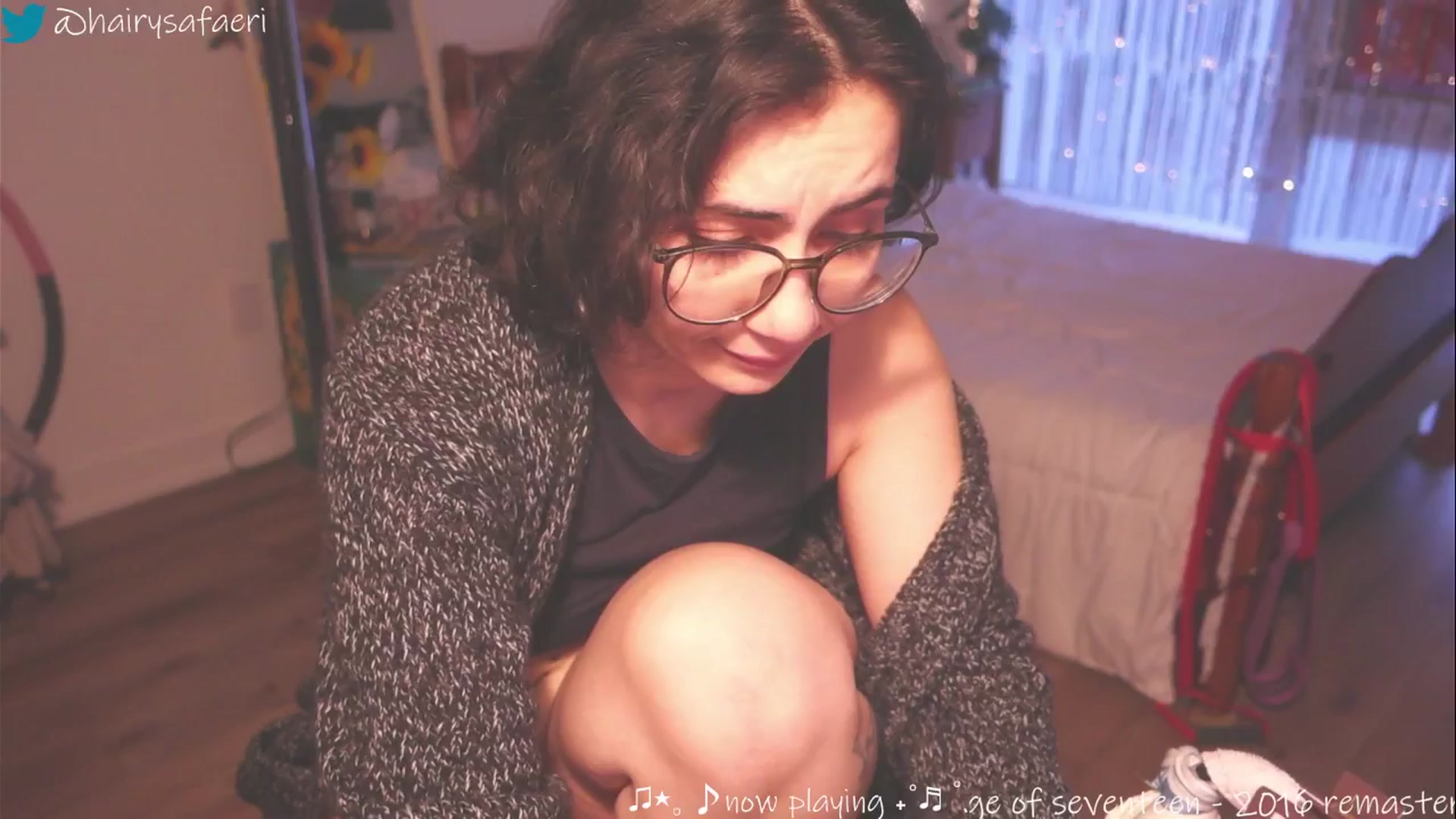 Gallery image thumbnail from HairySafaeri's myfreecams stream on, 04/16/2025, 24:02 image 7 of 20